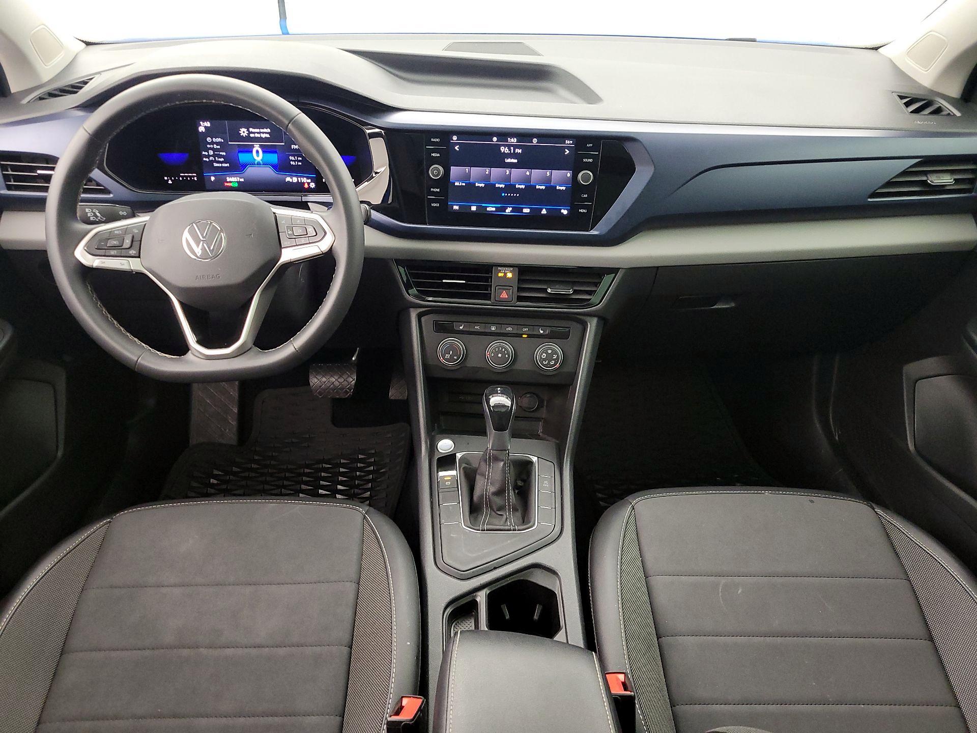 Thumbnail: 2022 Volkswagen Taos - 8