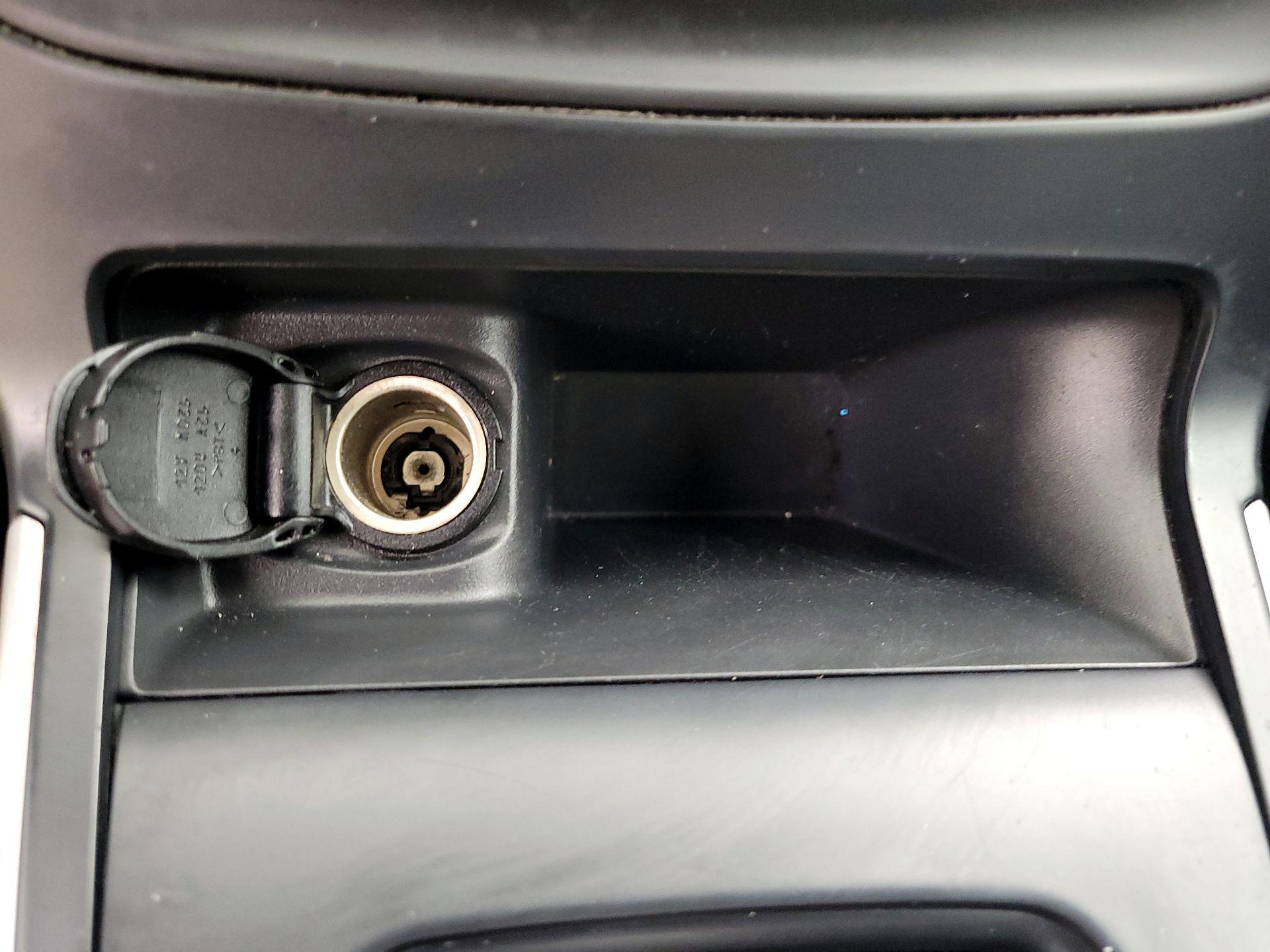 Thumbnail: 2018 Nissan Sentra - 18