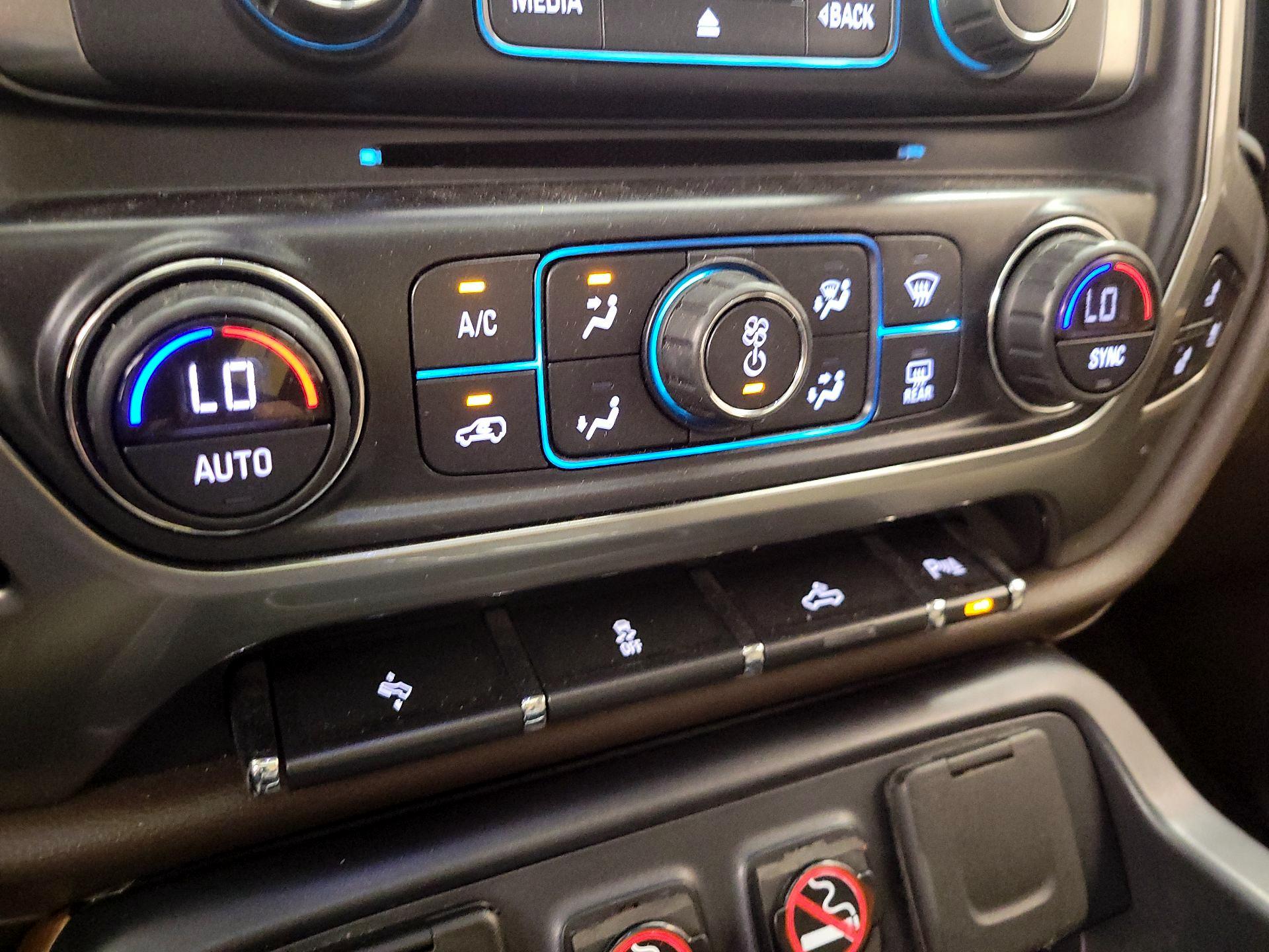 Thumbnail: 2018 Chevrolet Silverado 1500 - 15