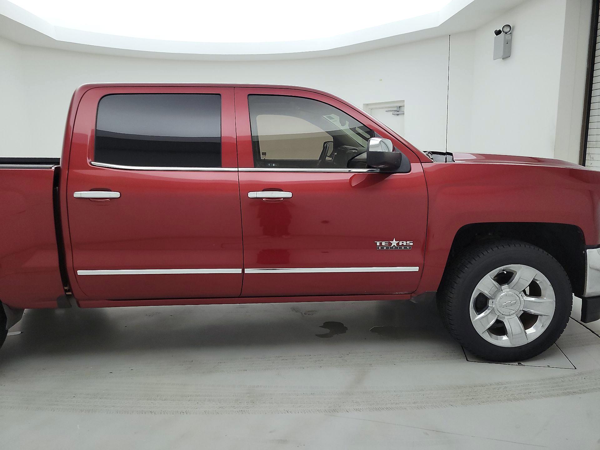 Thumbnail: 2018 Chevrolet Silverado 1500 - 4