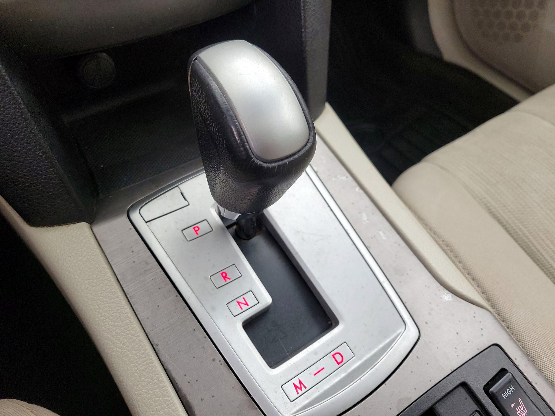 Thumbnail: 2014 Subaru Outback - 15