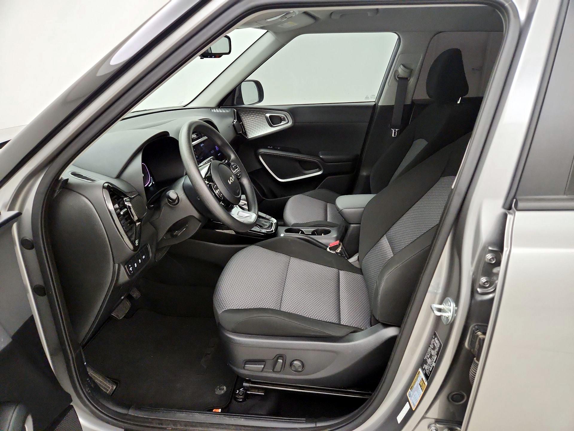 Thumbnail: 2023 Kia Soul - 11