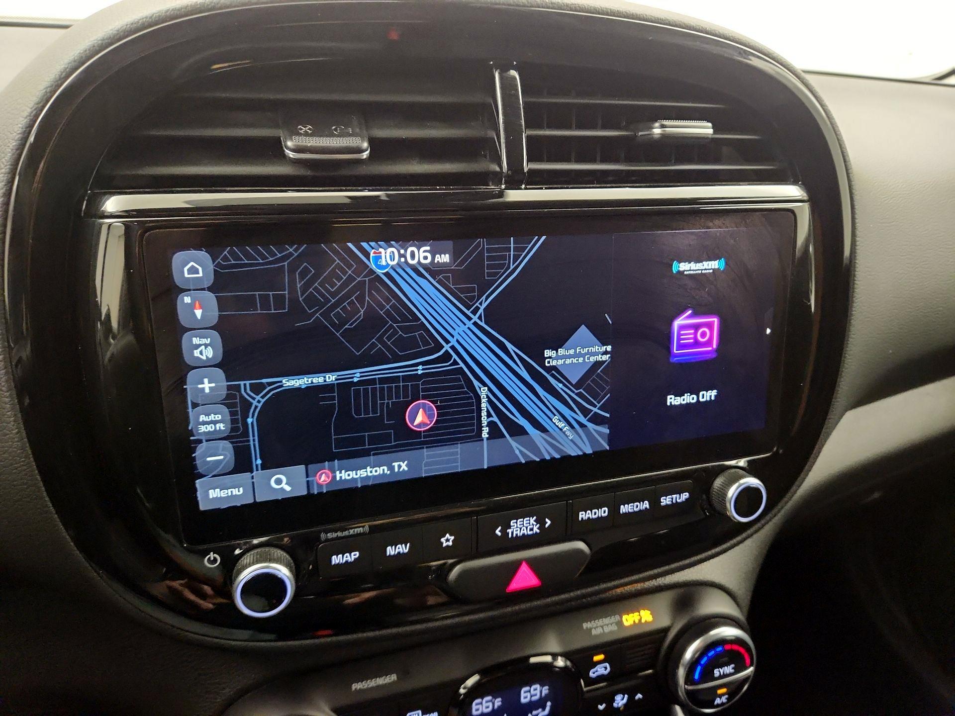 Thumbnail: 2023 Kia Soul - 14