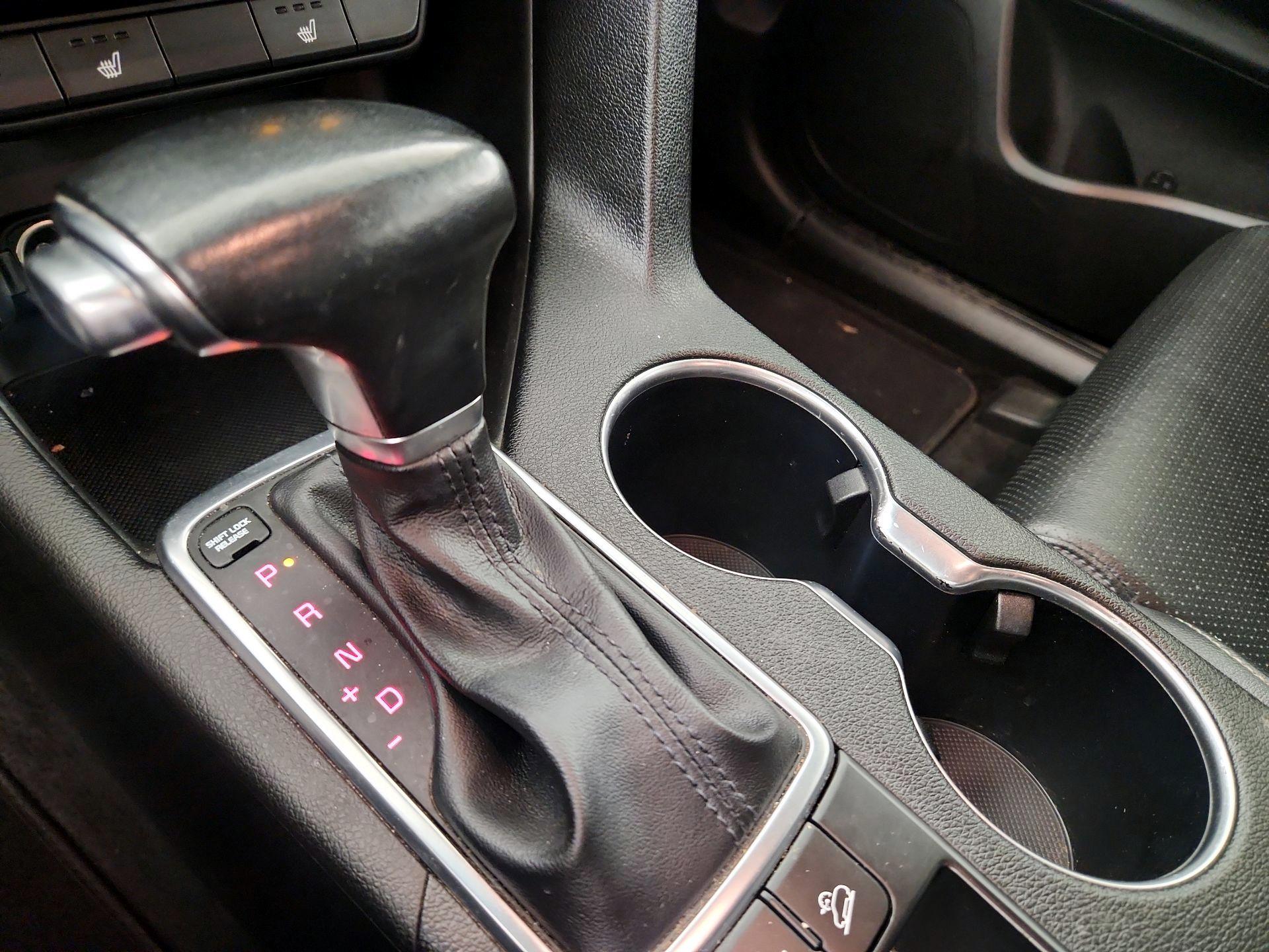 Thumbnail: 2021 Kia Sportage - 17