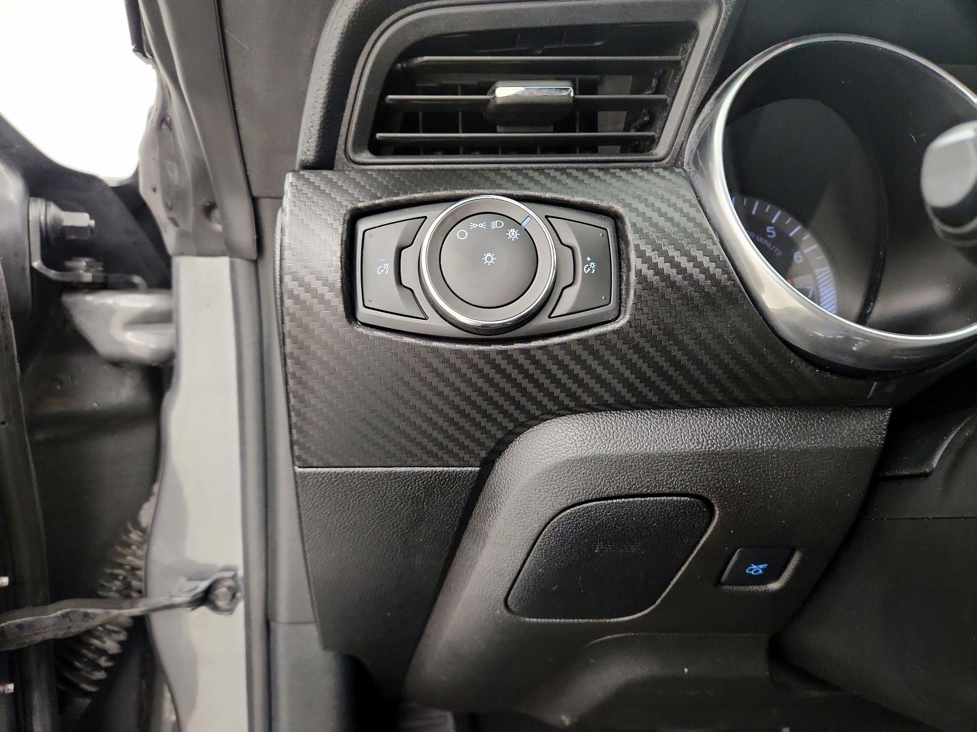 Thumbnail: 2022 Ford Mustang - 13