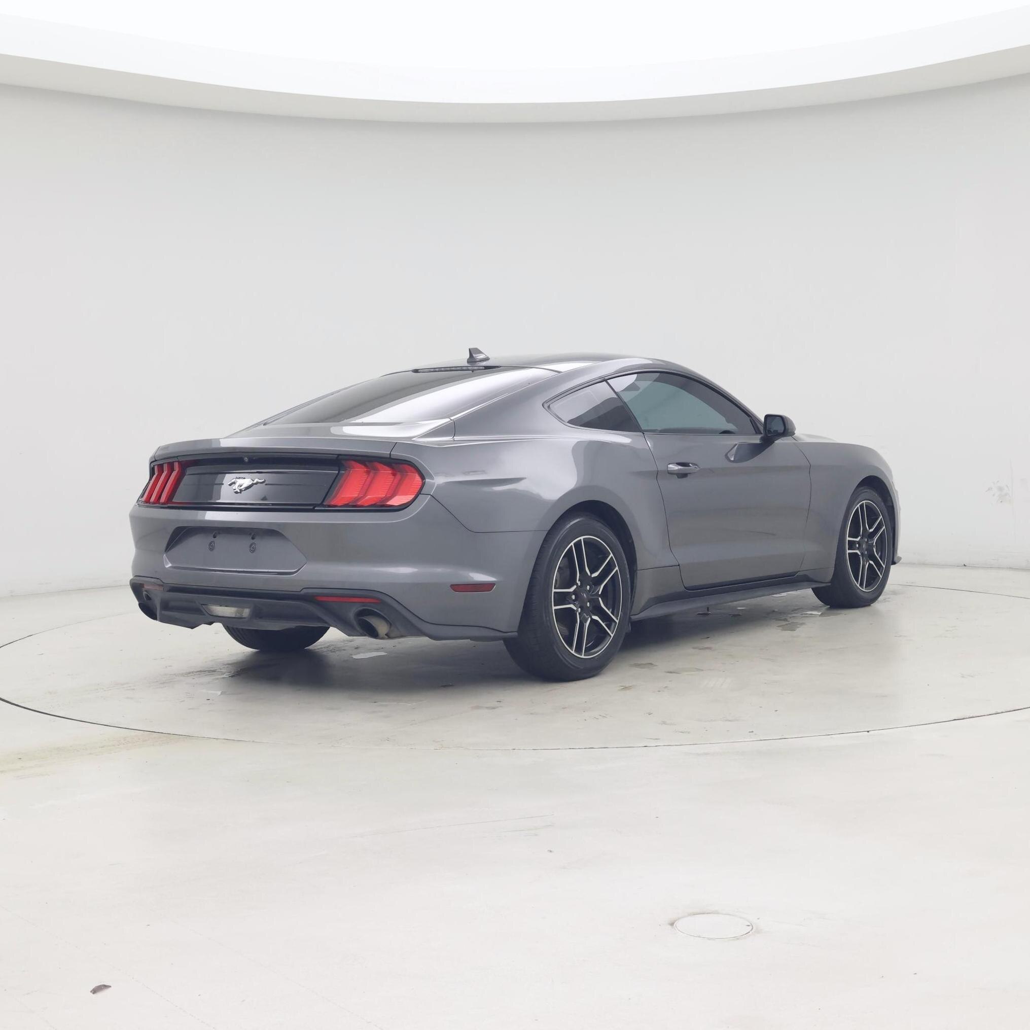 Thumbnail: 2022 Ford Mustang - 8