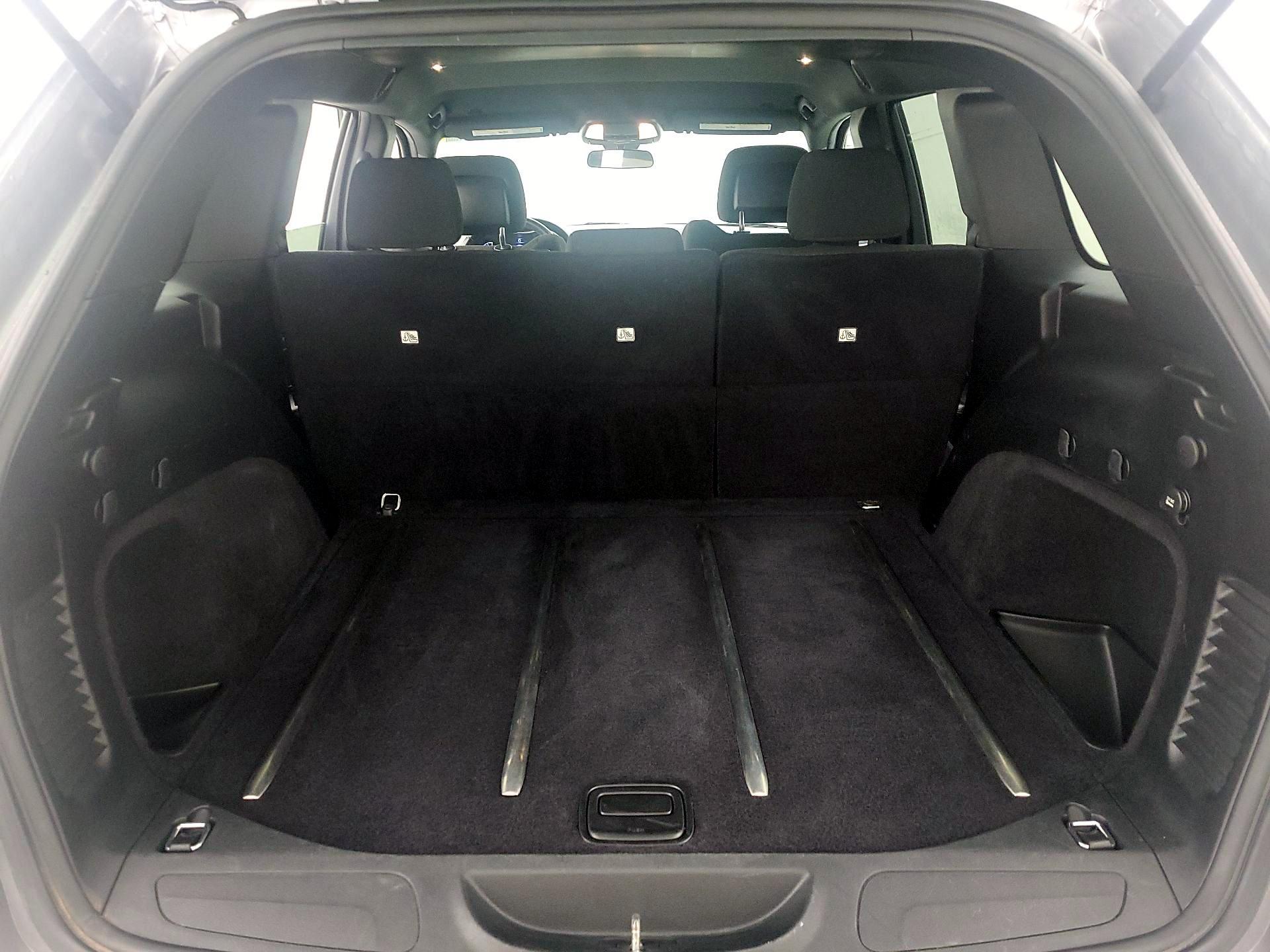 Thumbnail: 2018 Jeep Grand Cherokee - 18