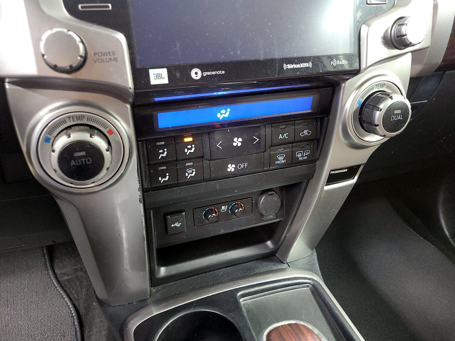 Thumbnail: 2022 Toyota 4Runner - 17