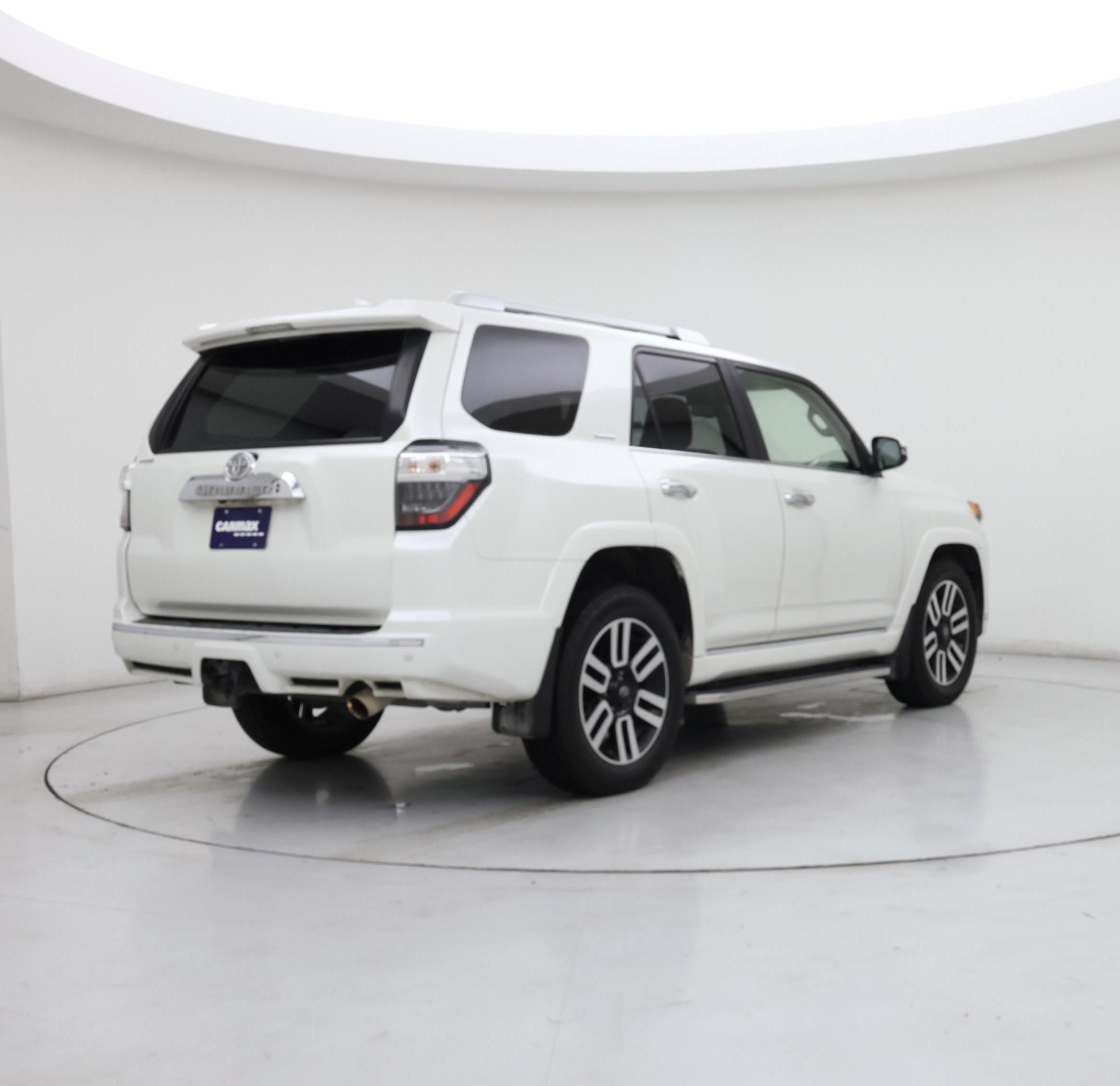 Thumbnail: 2022 Toyota 4Runner - 8