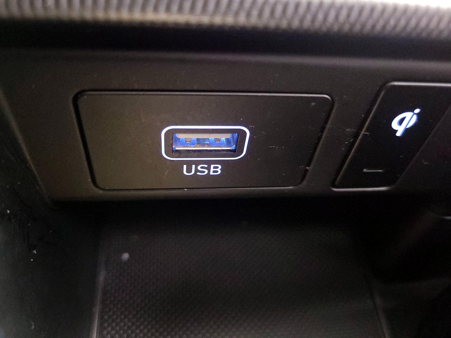 Thumbnail: 2020 Hyundai Palisade - 16