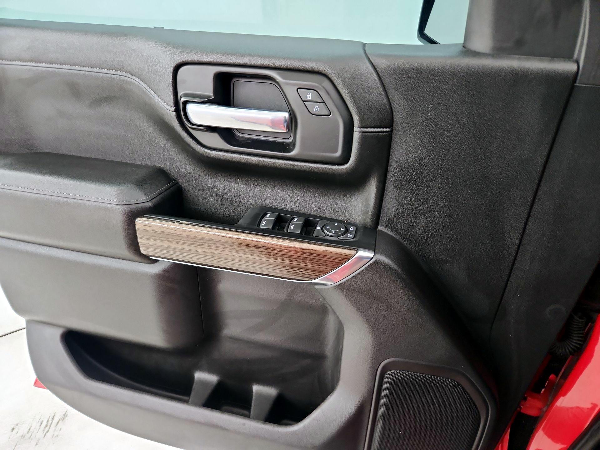 Thumbnail: 2021 Chevrolet Silverado 1500 - 12