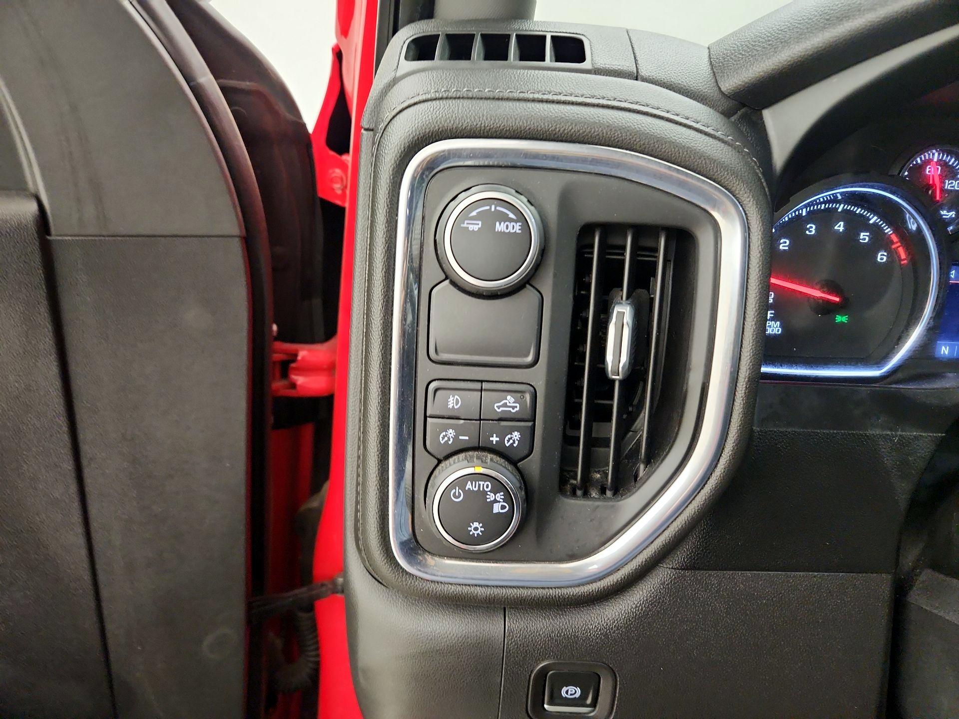 Thumbnail: 2021 Chevrolet Silverado 1500 - 13