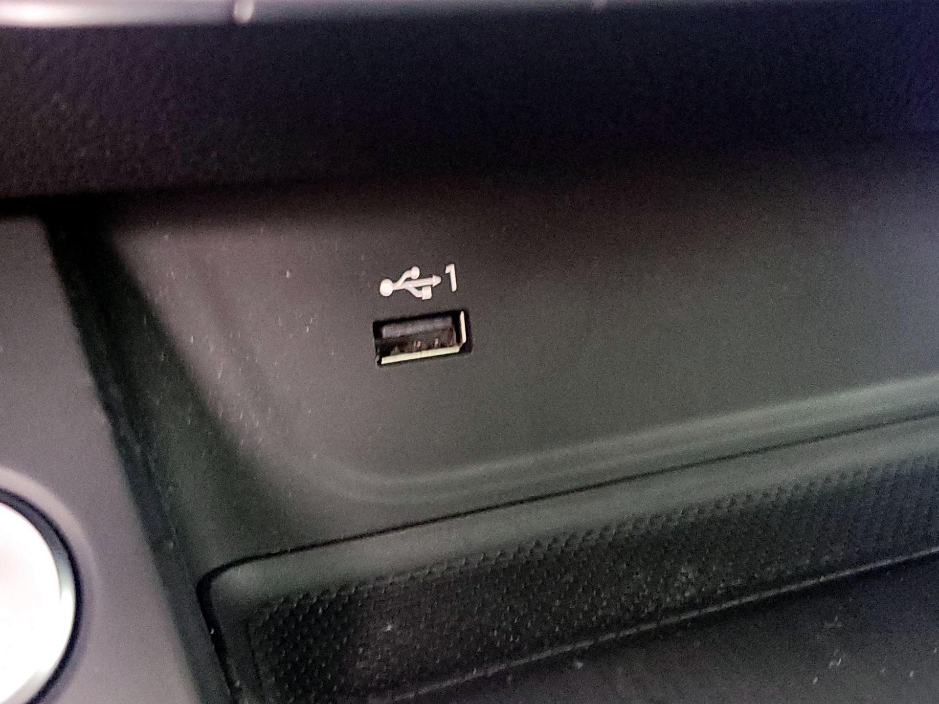 Thumbnail: 2018 Audi A4 - 17