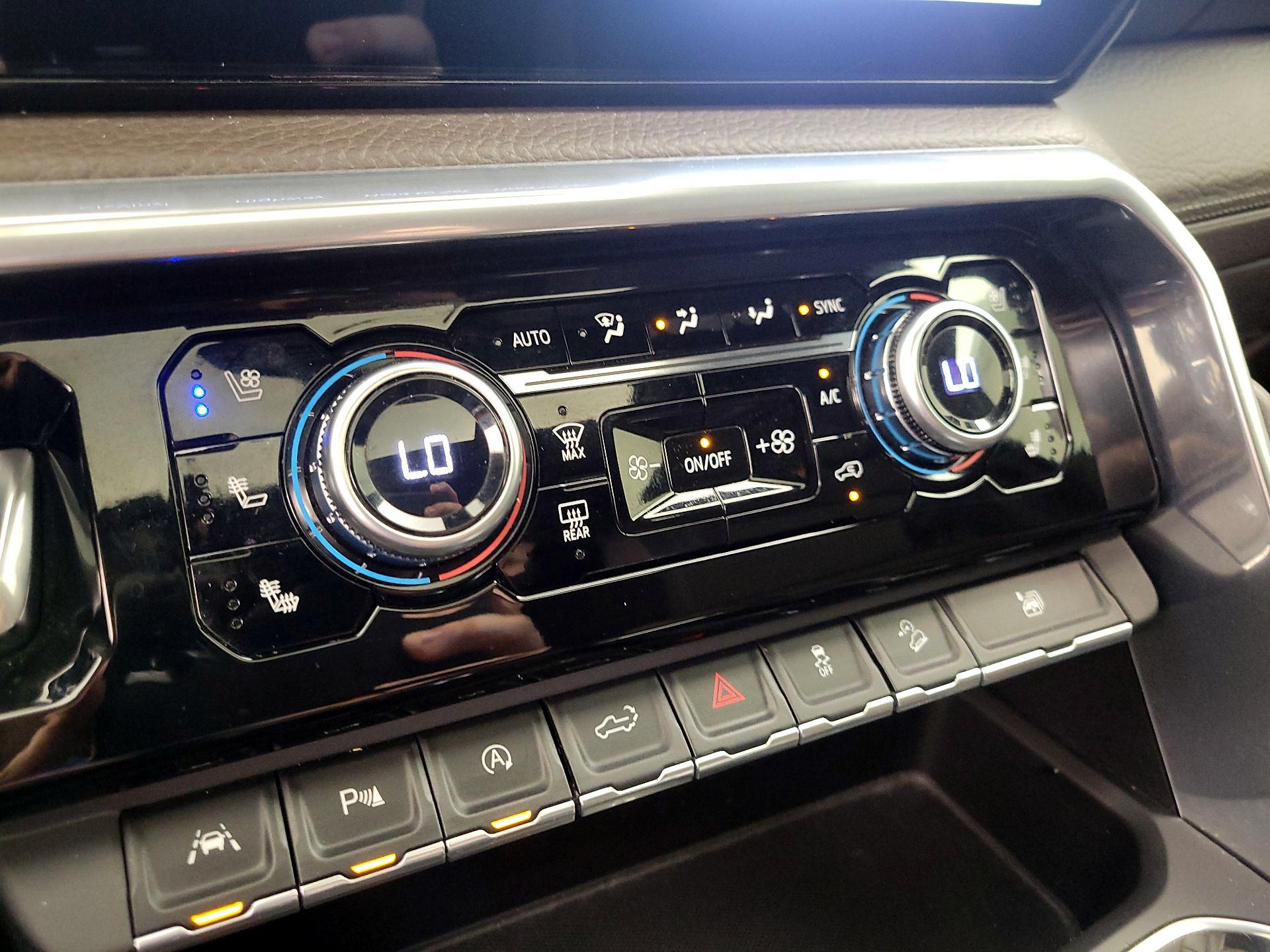 Thumbnail: 2023 GMC Sierra 1500 - 16