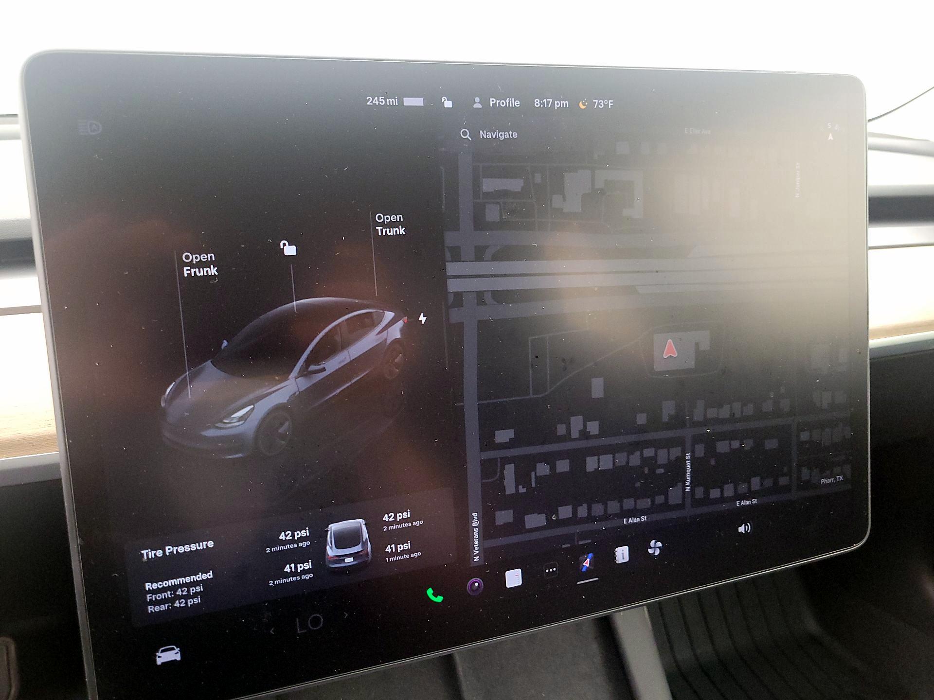 Thumbnail: 2023 Tesla Model 3 - 11