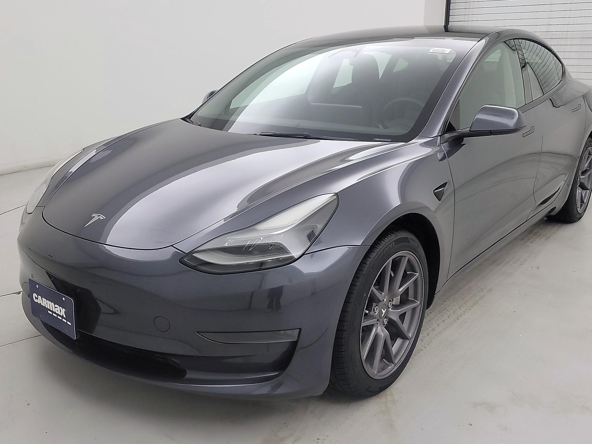 Thumbnail: 2023 Tesla Model 3 - 3