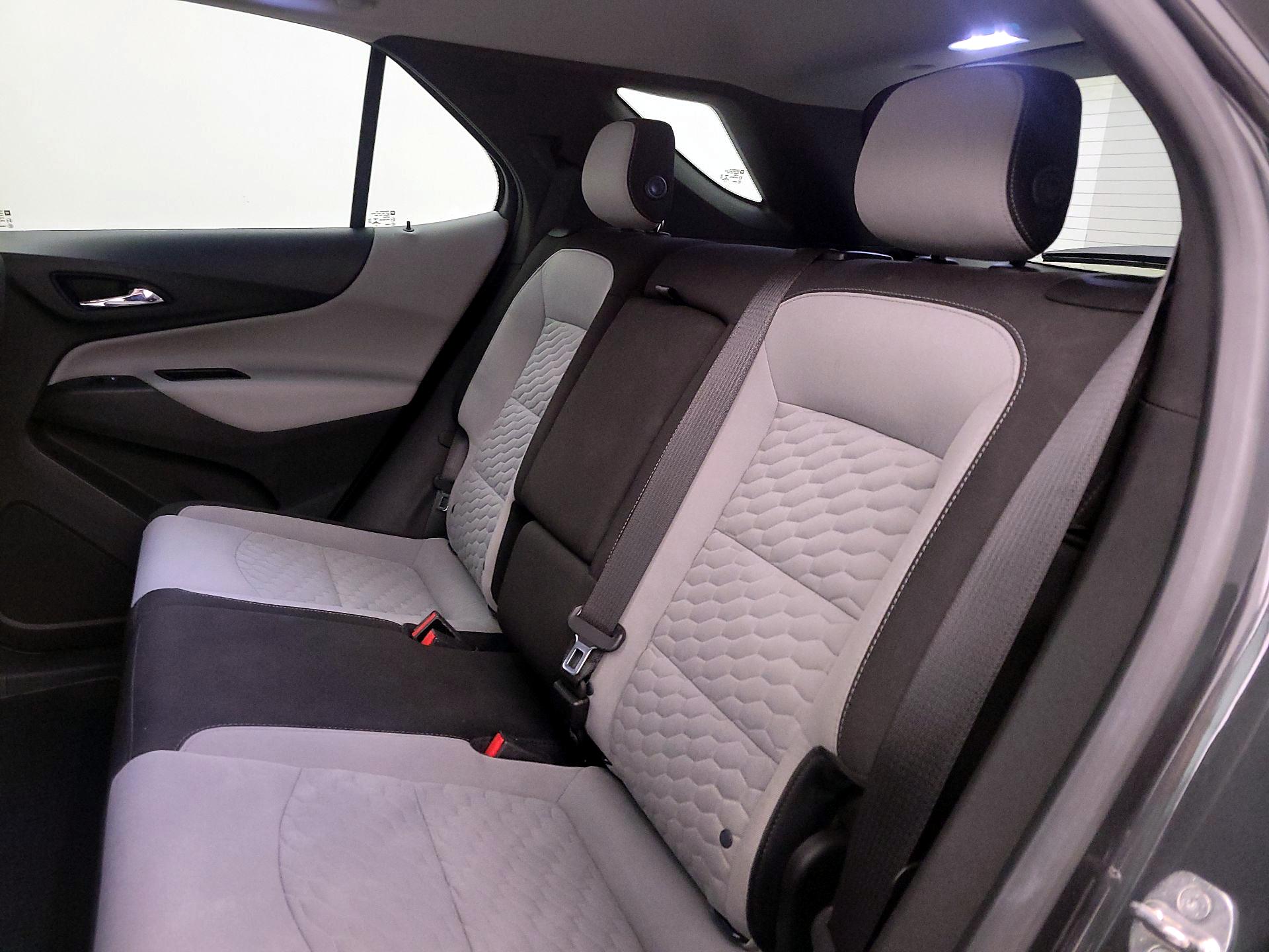 Thumbnail: 2020 Chevrolet Equinox - 17