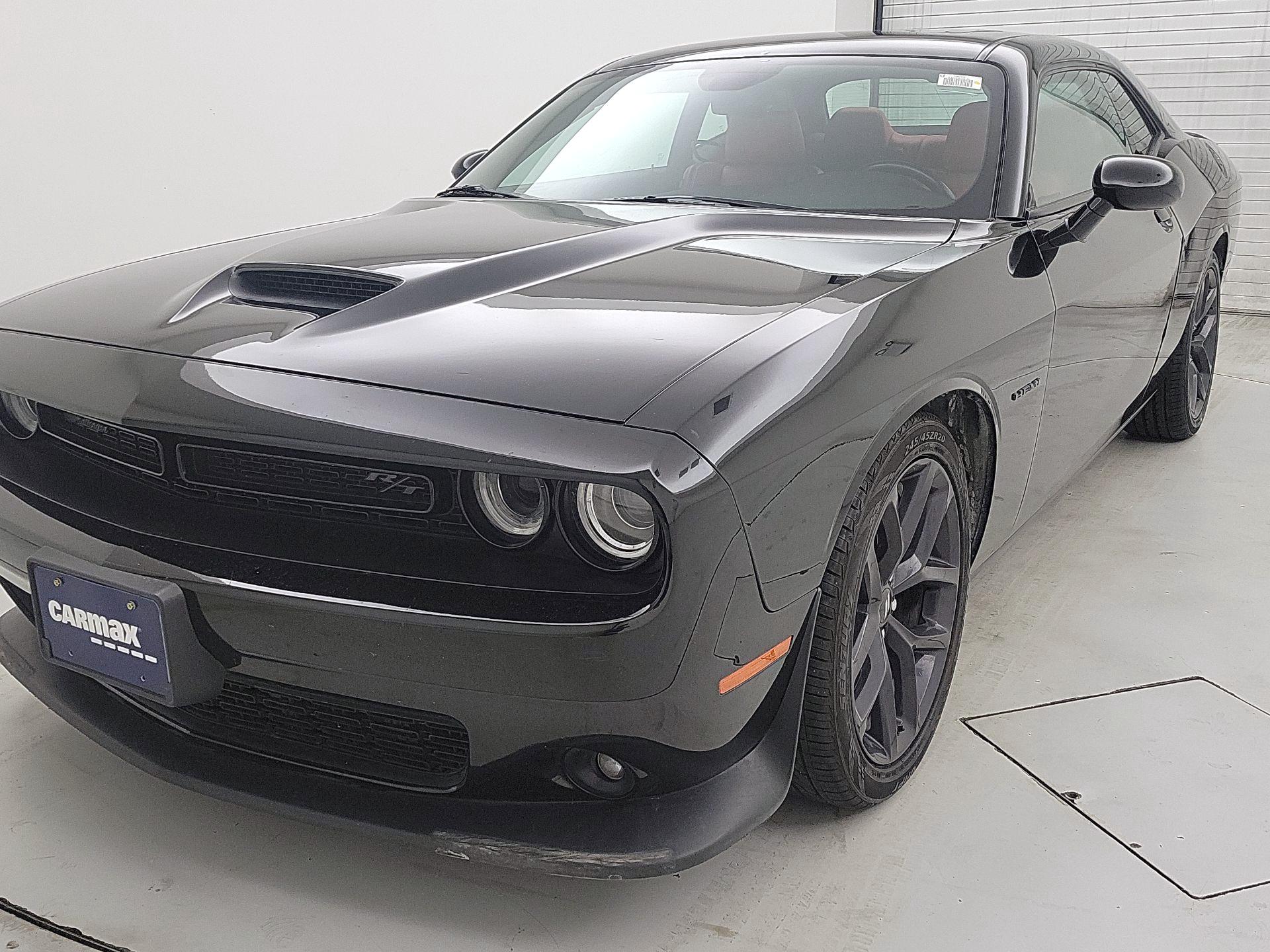 Thumbnail: 2020 Dodge Challenger - 3