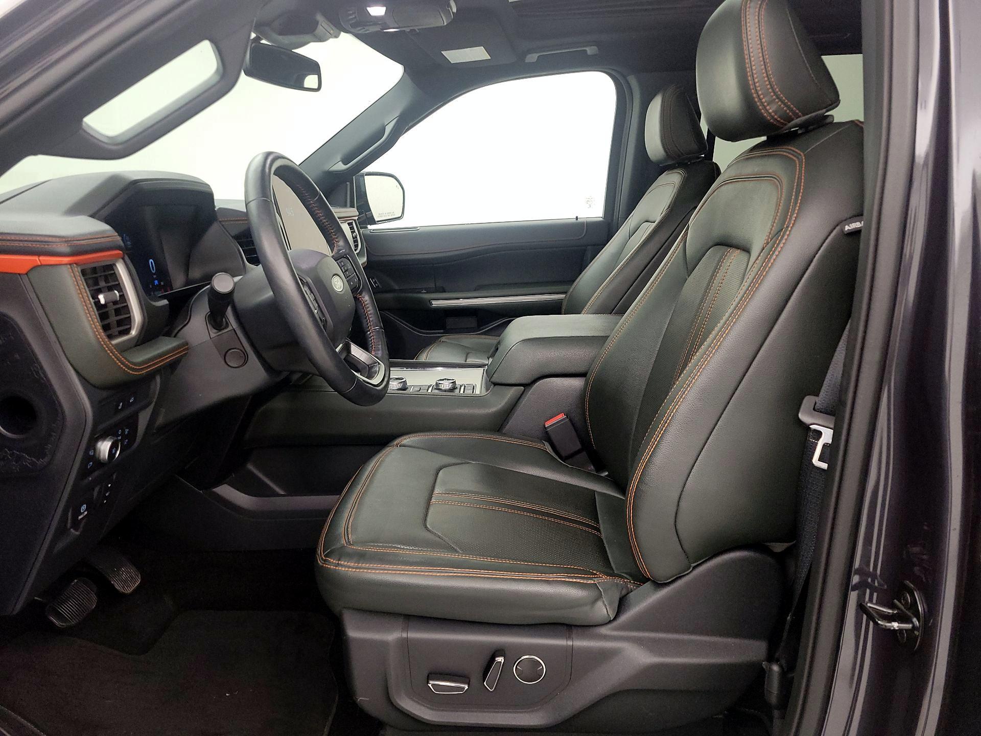 Thumbnail: 2022 Ford Expedition - 9