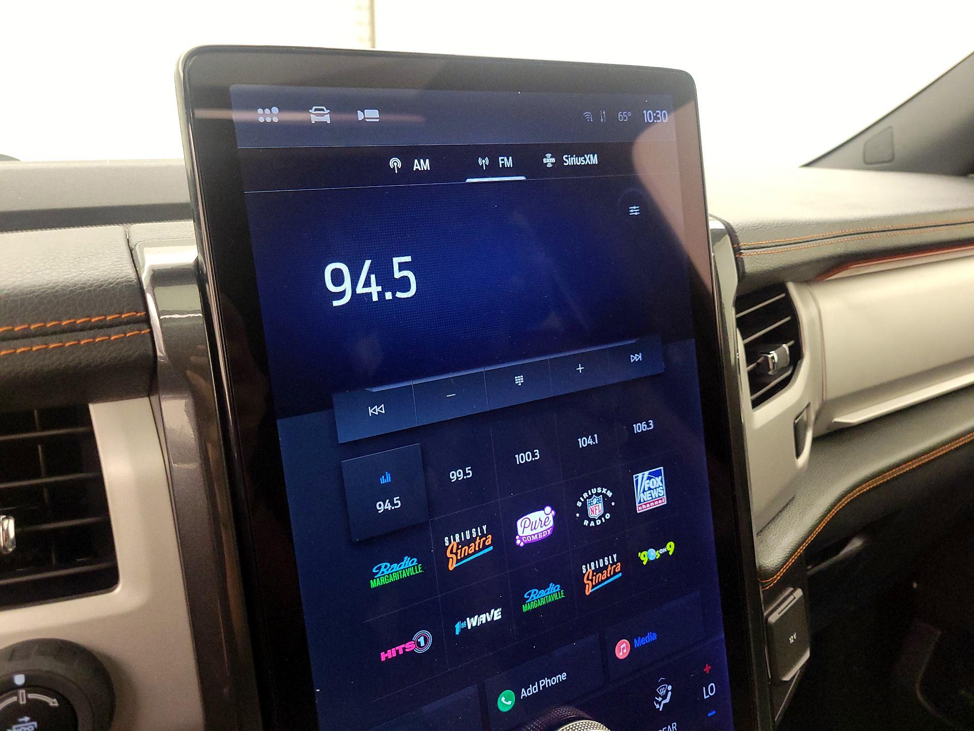 Thumbnail: 2022 Ford Expedition - 14