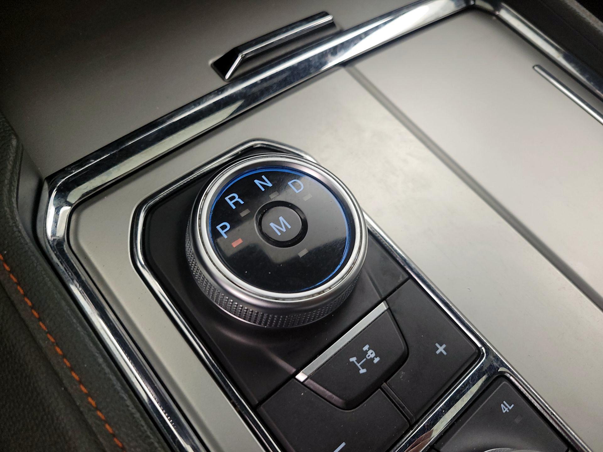 Thumbnail: 2022 Ford Expedition - 16