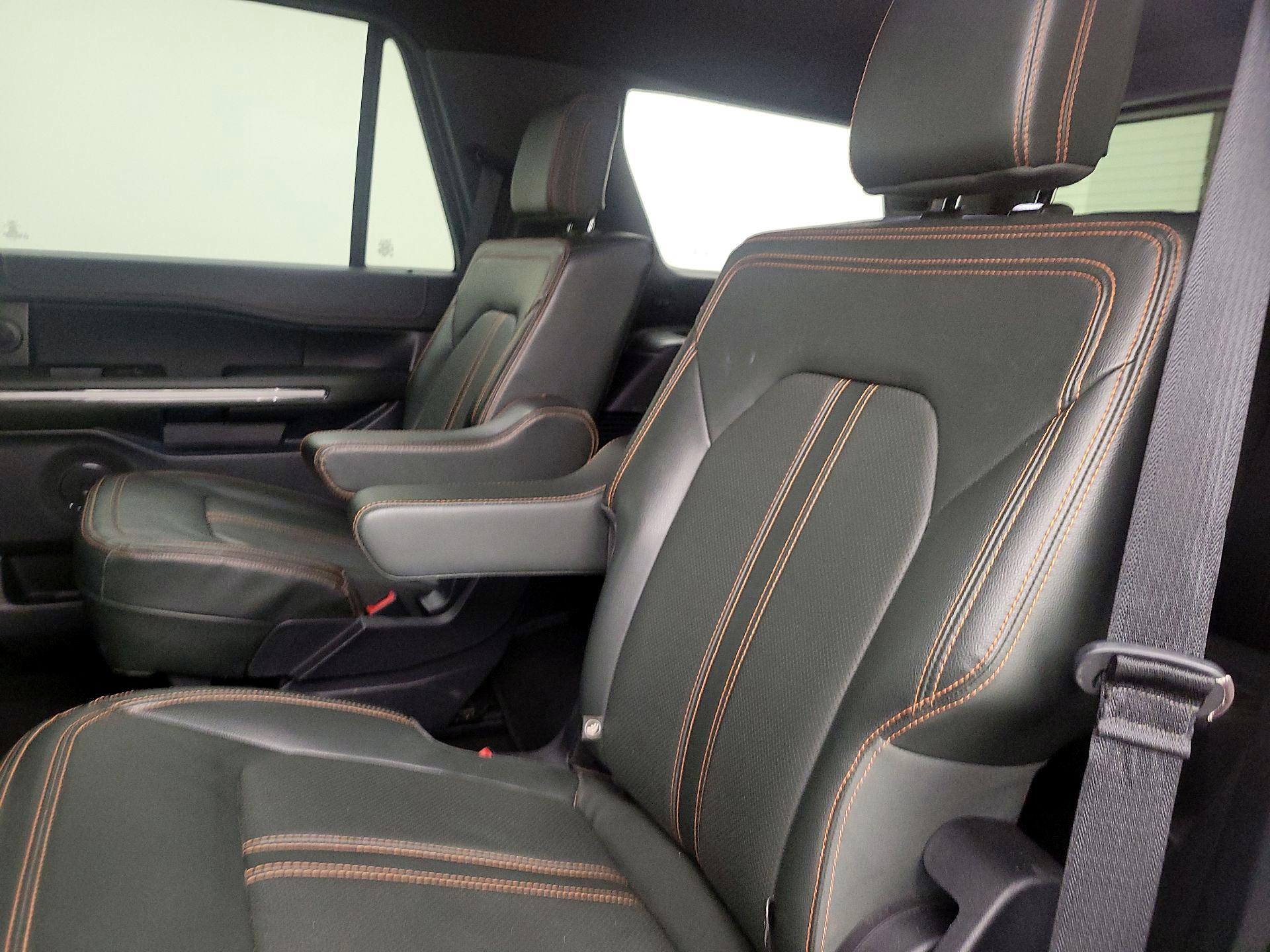 Thumbnail: 2022 Ford Expedition - 19