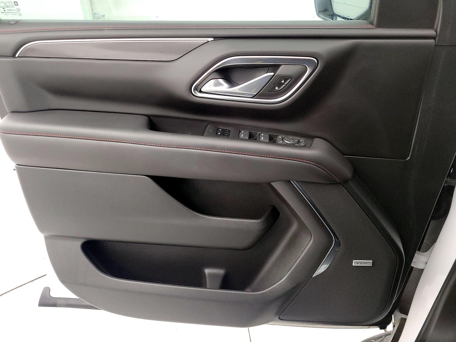 Thumbnail: 2022 Chevrolet Tahoe - 10