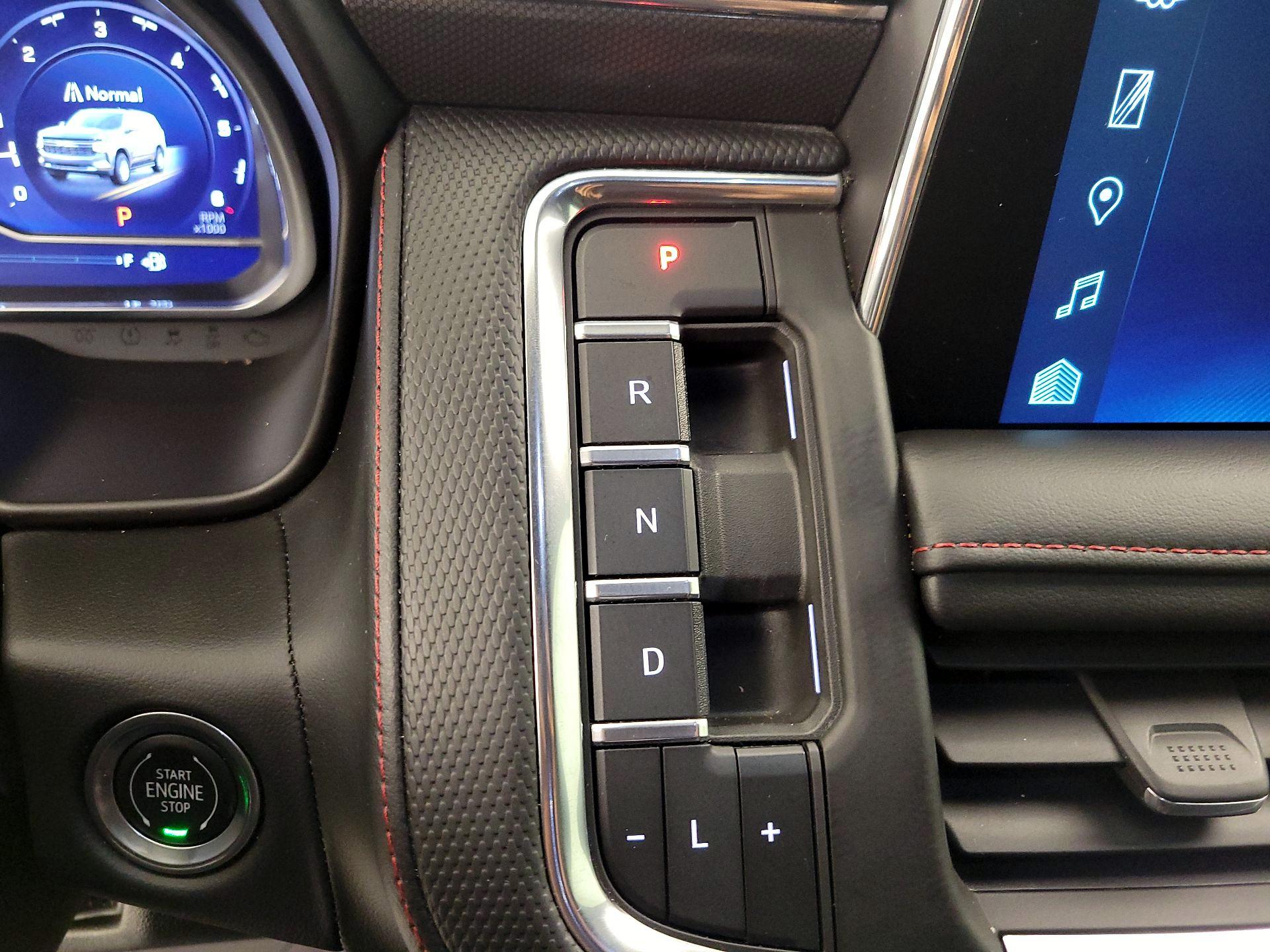 Thumbnail: 2022 Chevrolet Tahoe - 15