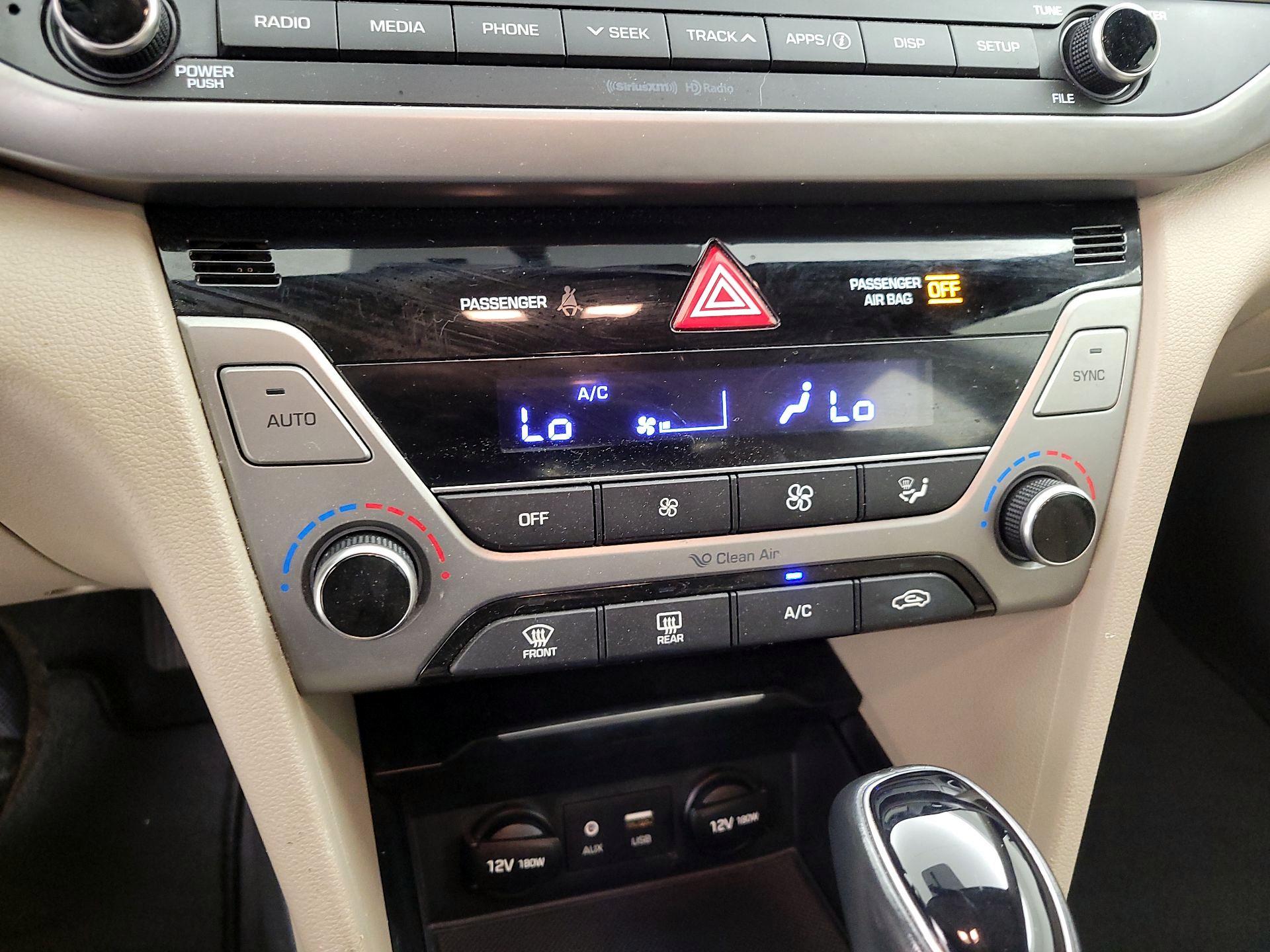 Thumbnail: 2018 Hyundai Elantra - 14