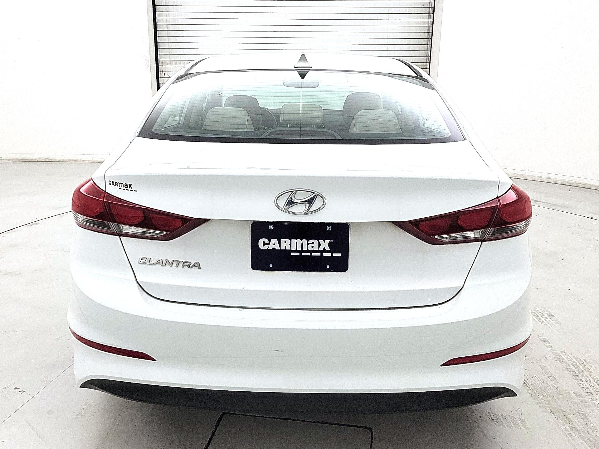 Thumbnail: 2018 Hyundai Elantra - 6