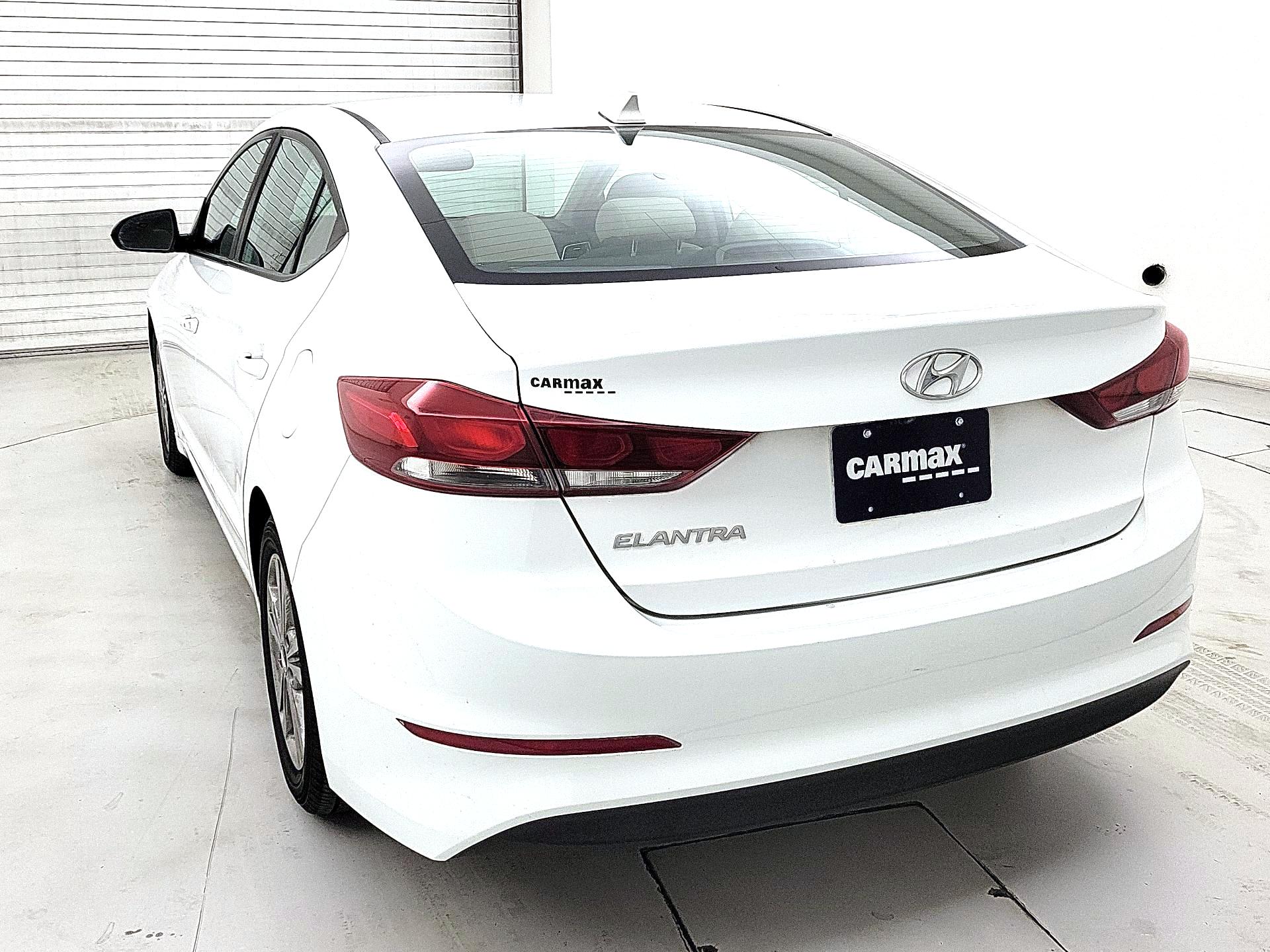 Thumbnail: 2018 Hyundai Elantra - 7