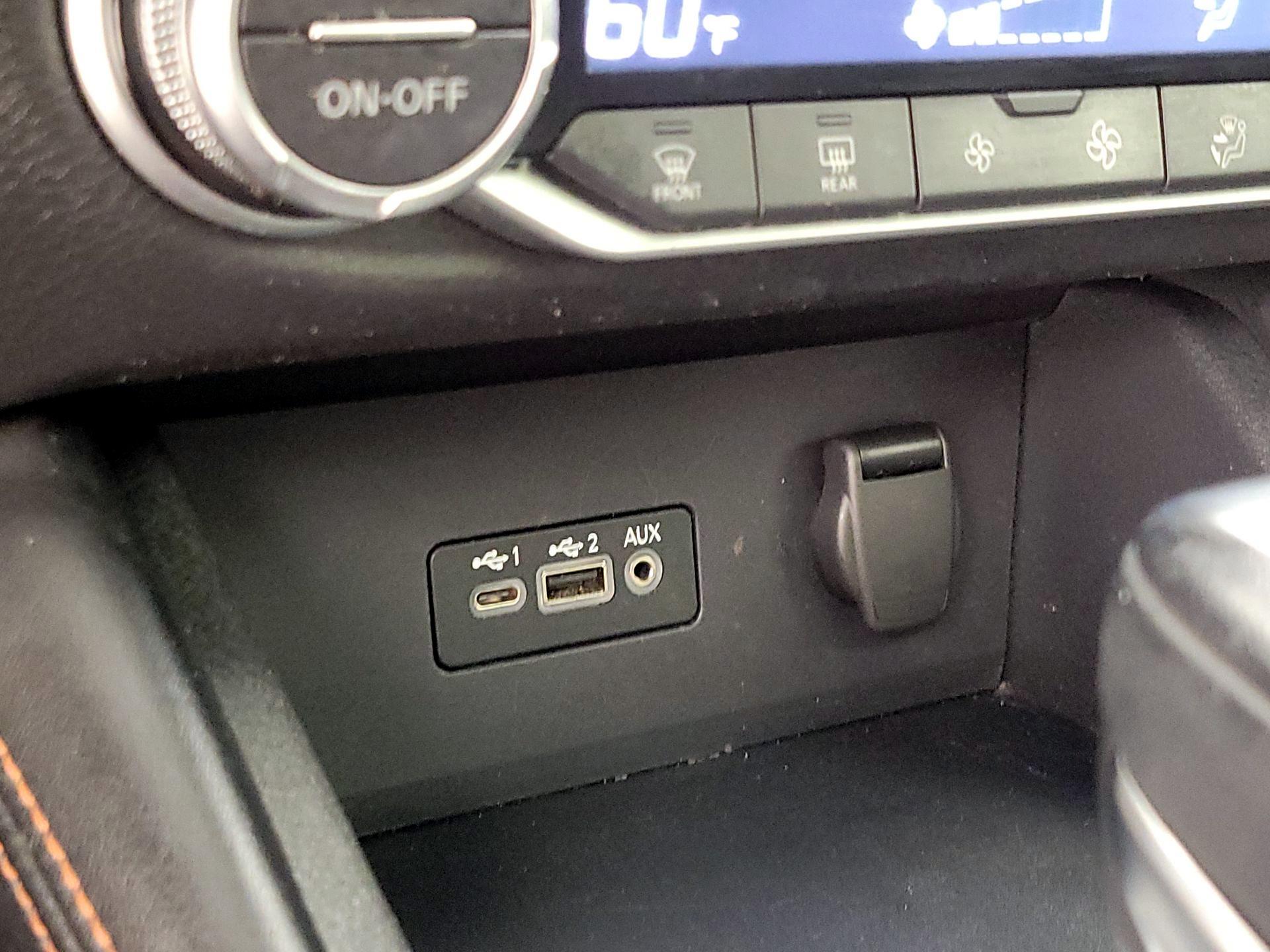 Thumbnail: 2023 Nissan Sentra - 18