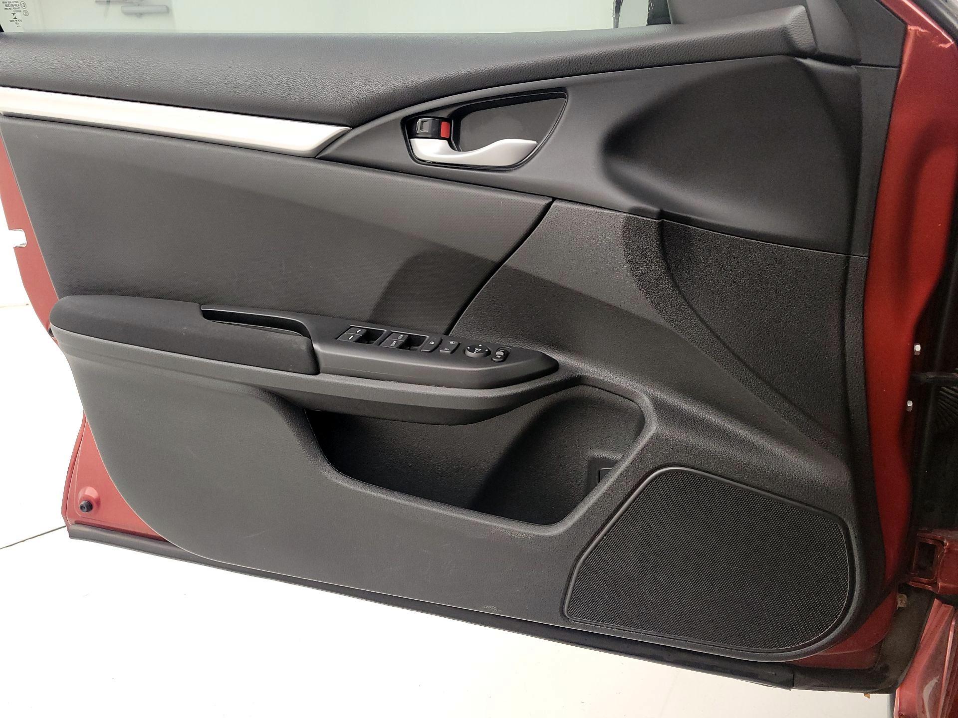 Thumbnail: 2020 Honda Civic - 12