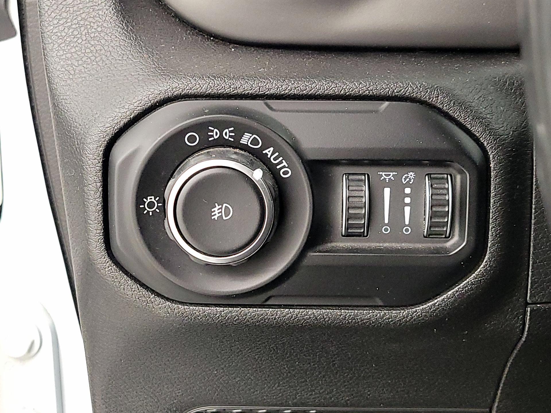 Thumbnail: 2021 Jeep Wrangler - 13