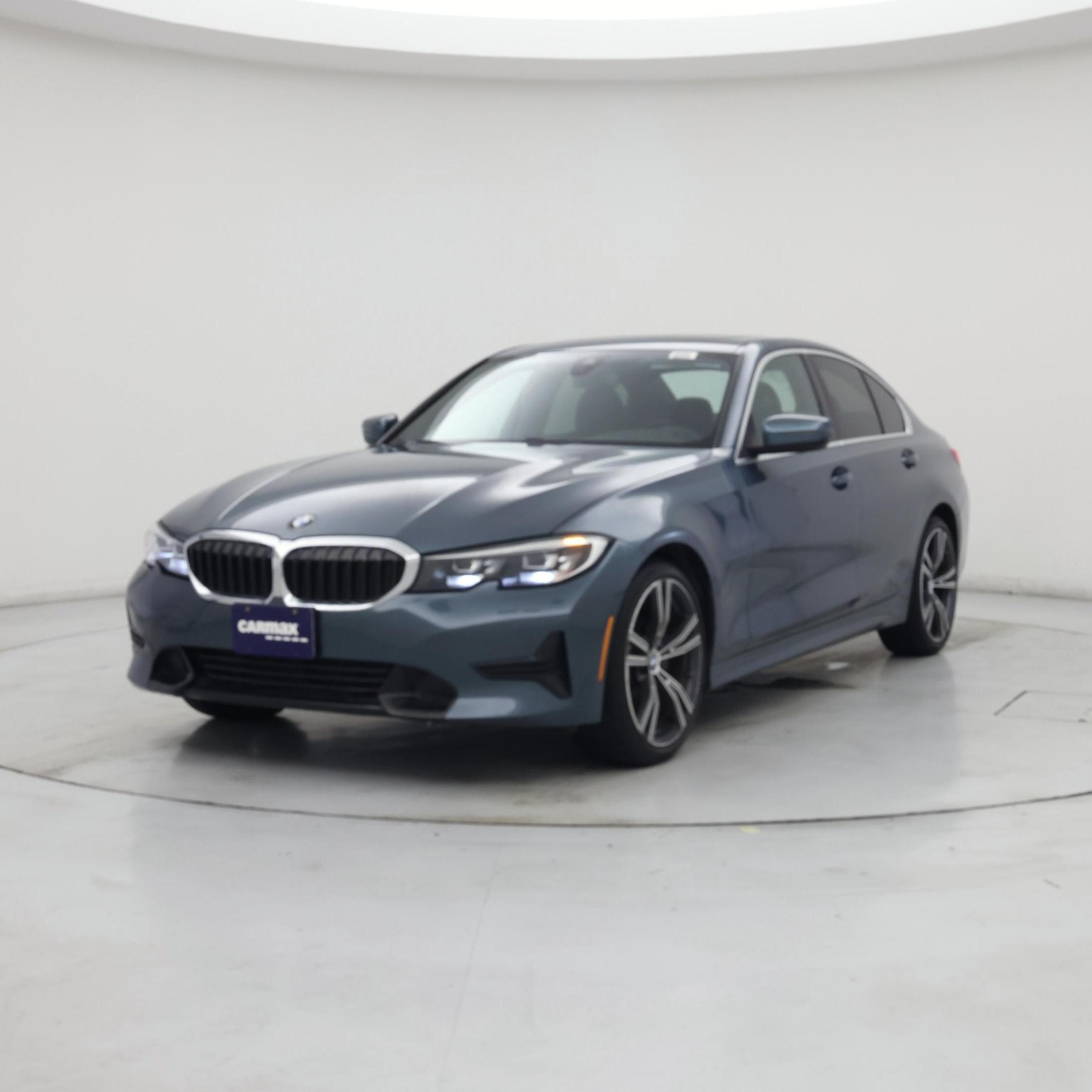 Thumbnail: 2020 BMW 3 Series - 4
