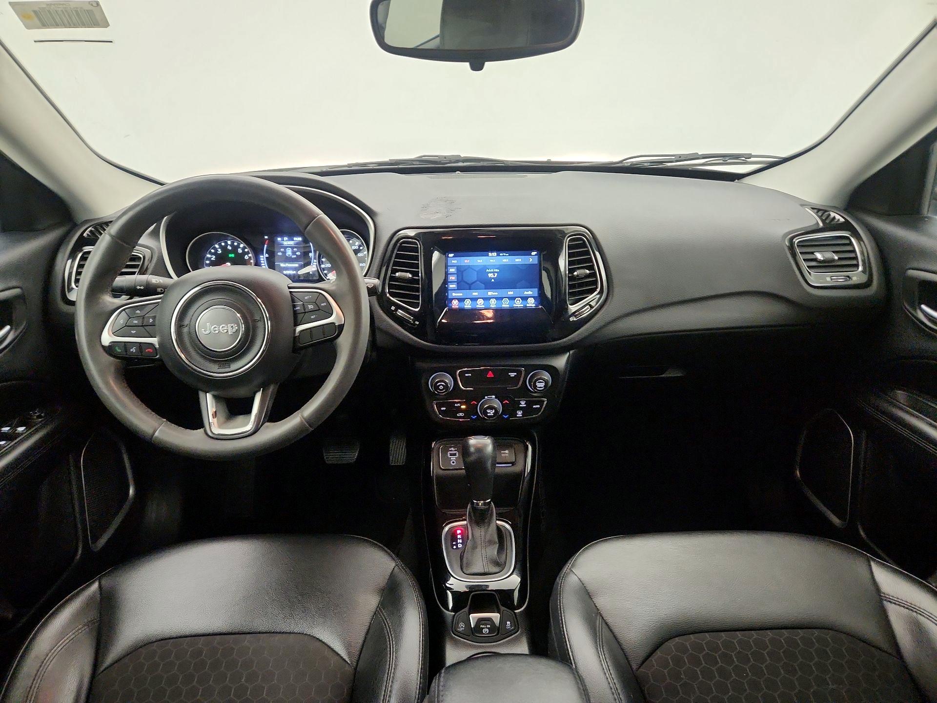 Thumbnail: 2021 Jeep Compass - 9