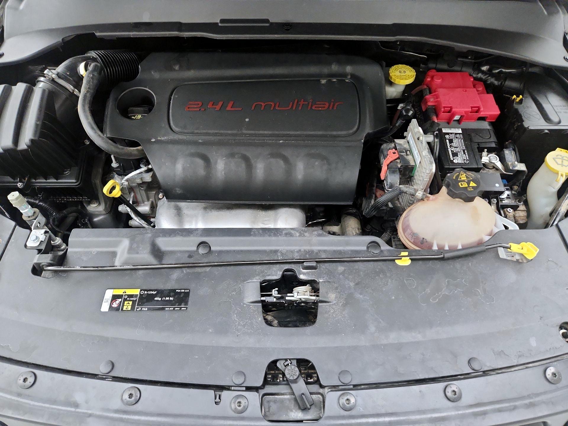 Thumbnail: 2021 Jeep Compass - 17