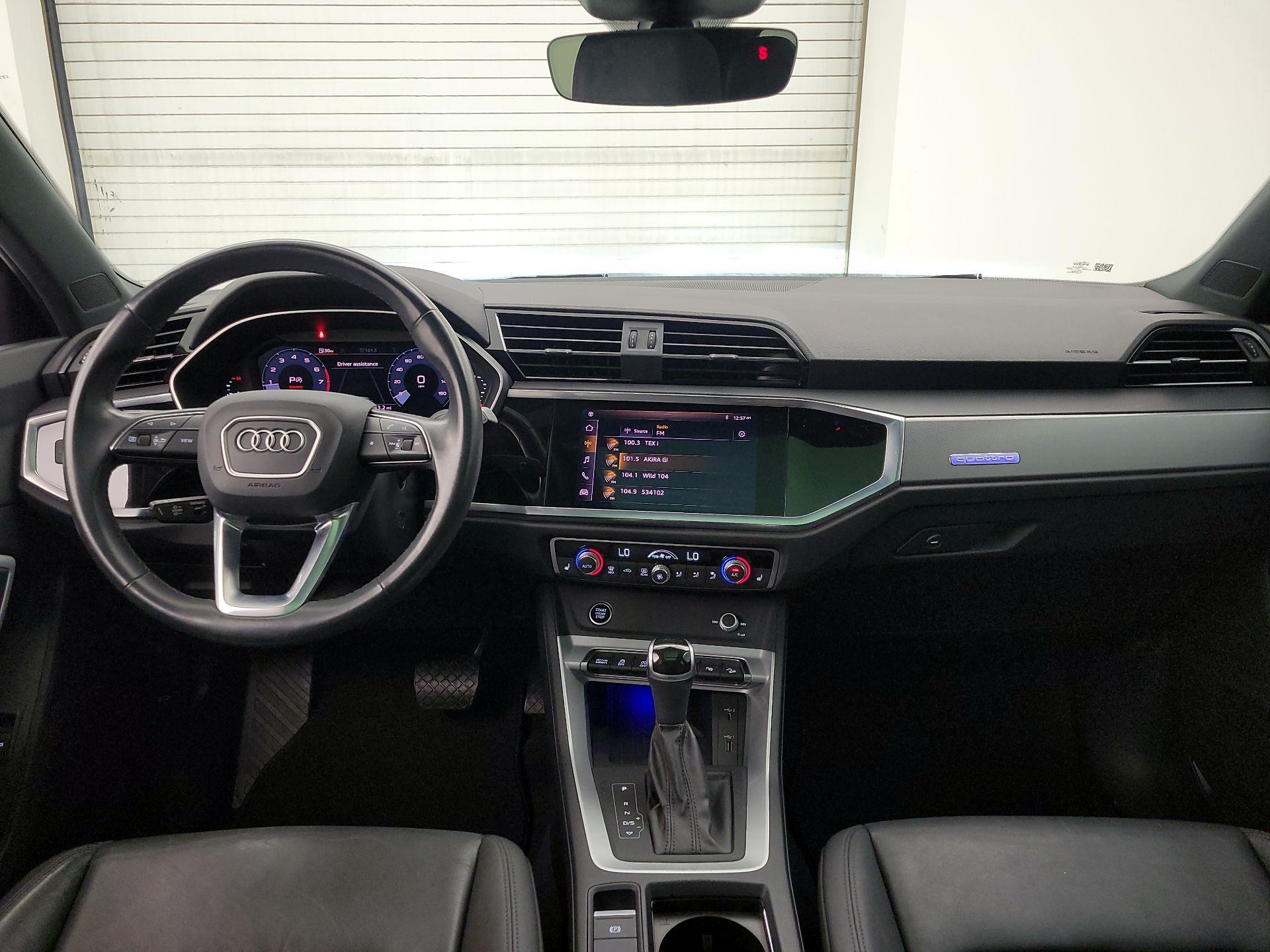 Thumbnail: 2021 Audi Q3 - 9