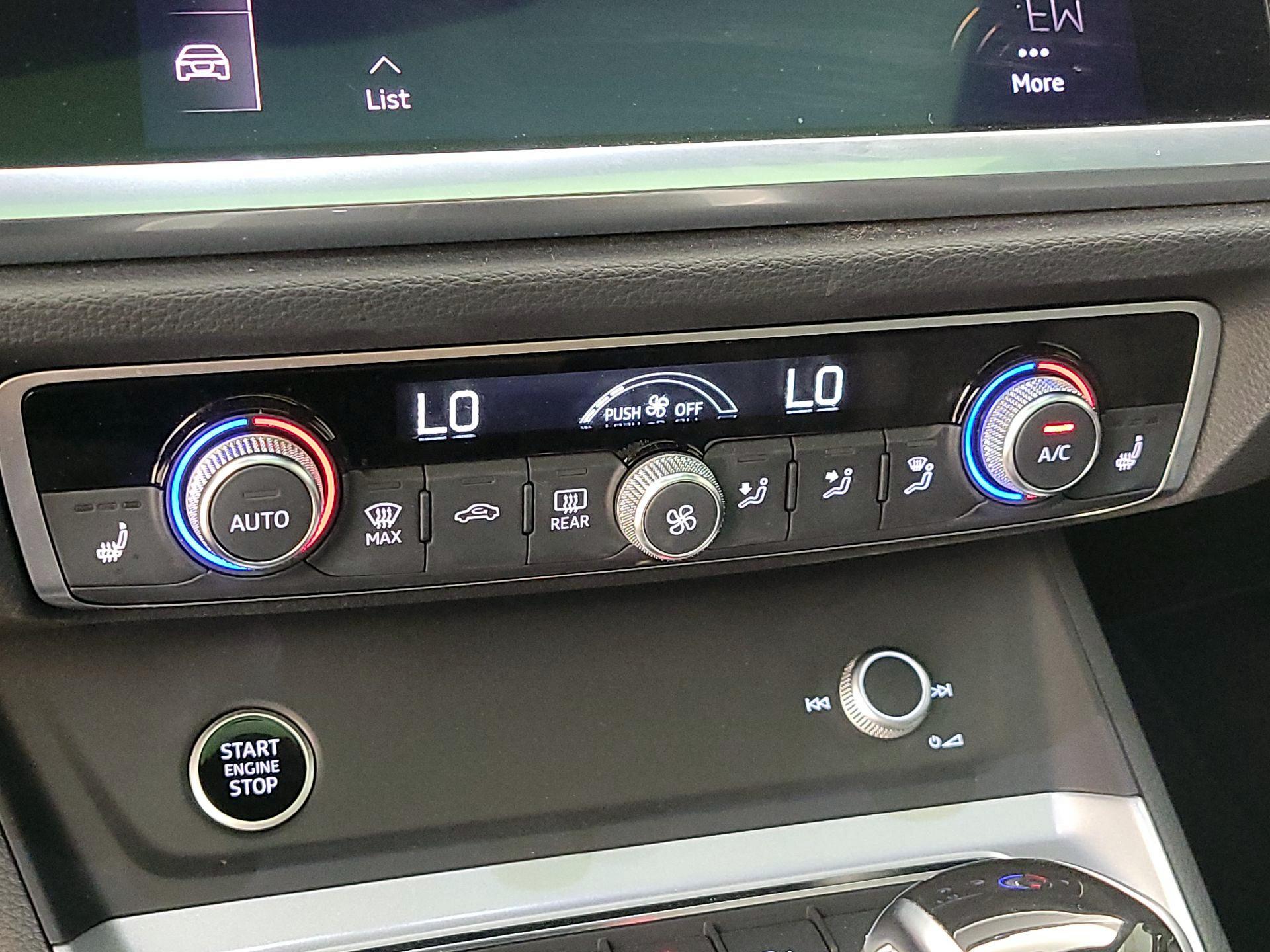 Thumbnail: 2021 Audi Q3 - 16