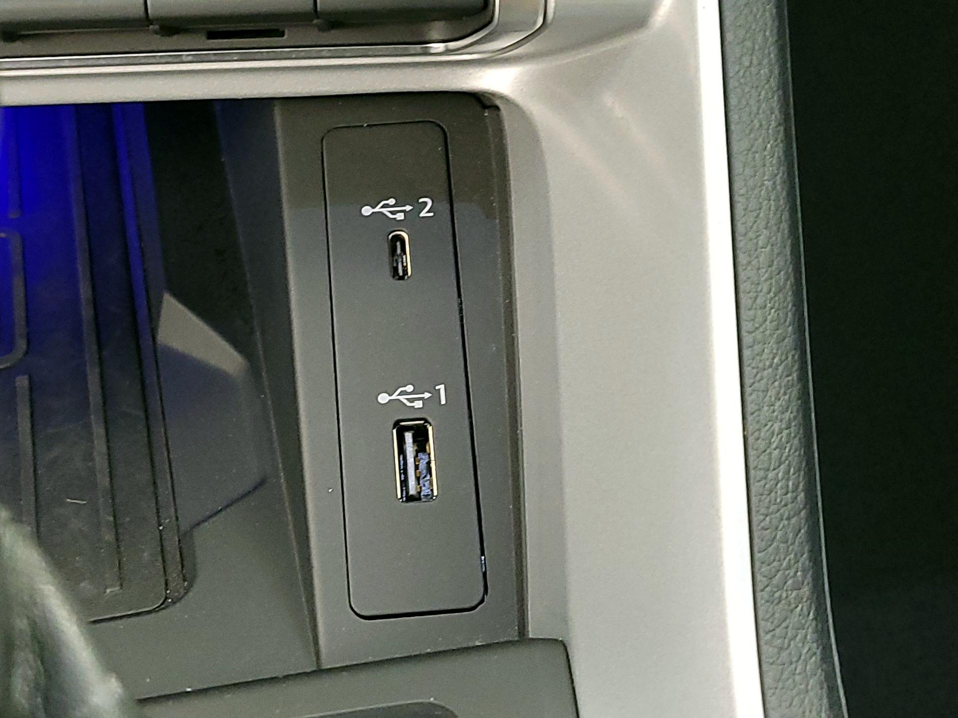 Thumbnail: 2021 Audi Q3 - 18