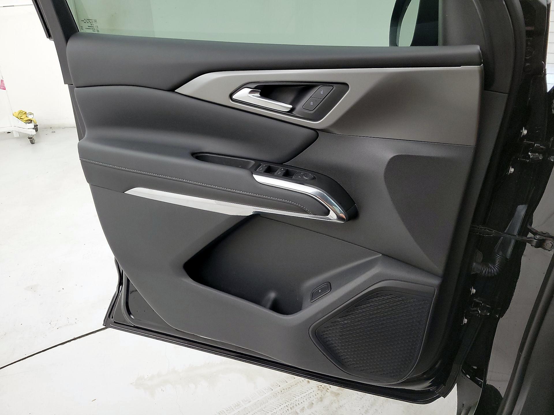 Thumbnail: 2024 Chevrolet Traverse - 10