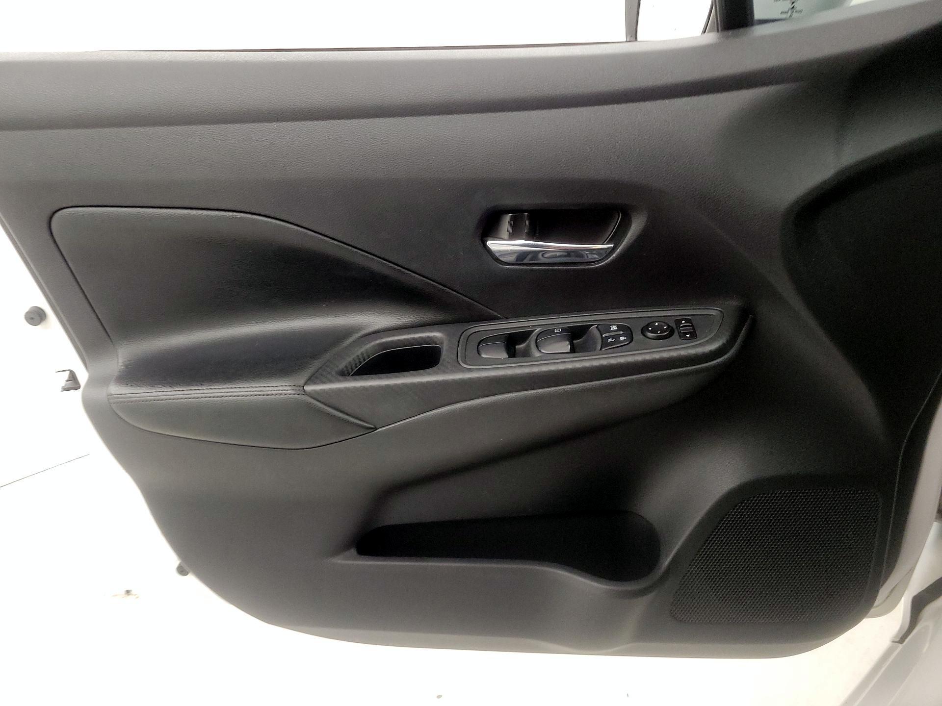 Thumbnail: 2020 Nissan Versa - 12