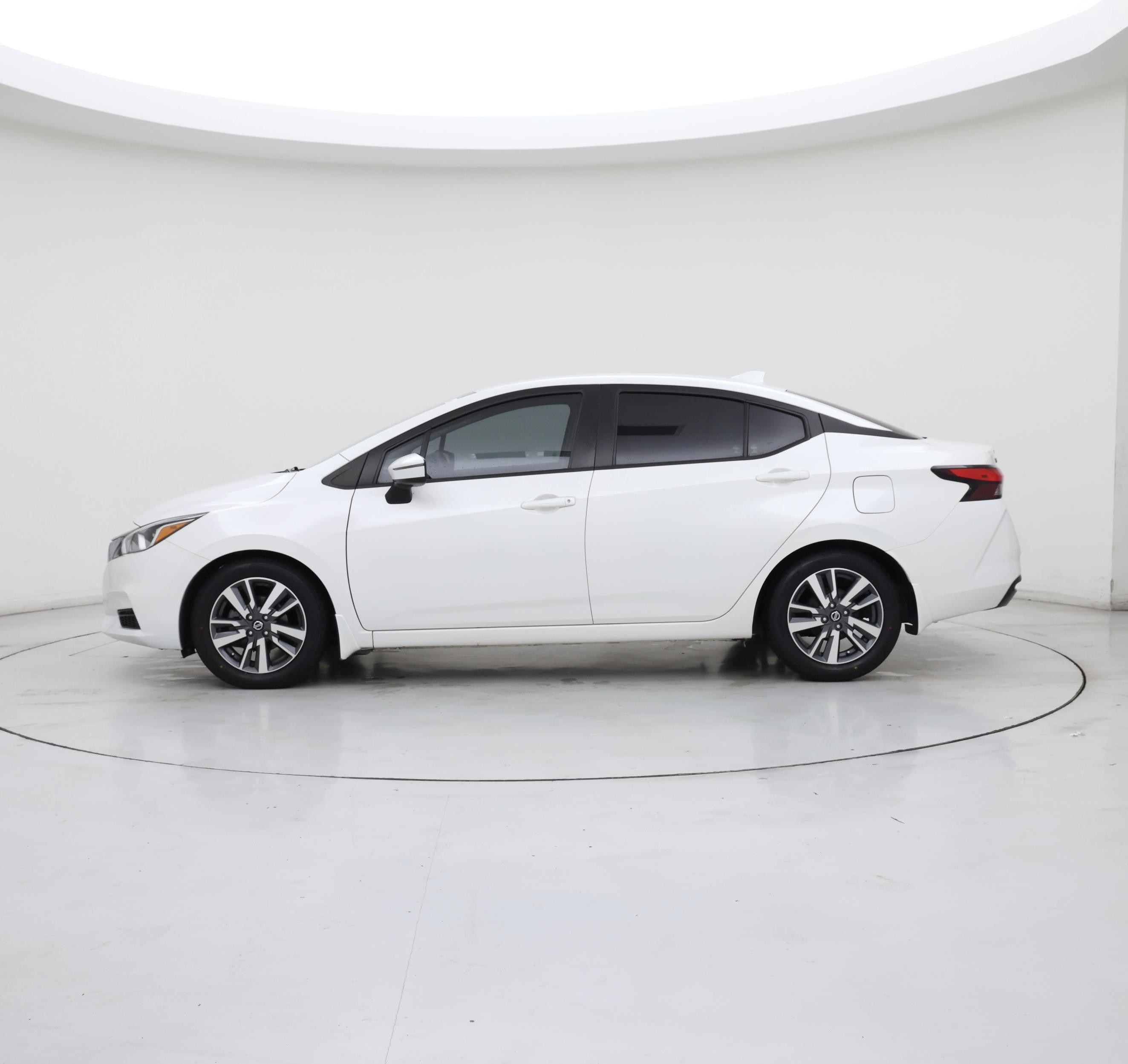 Thumbnail: 2020 Nissan Versa - 3