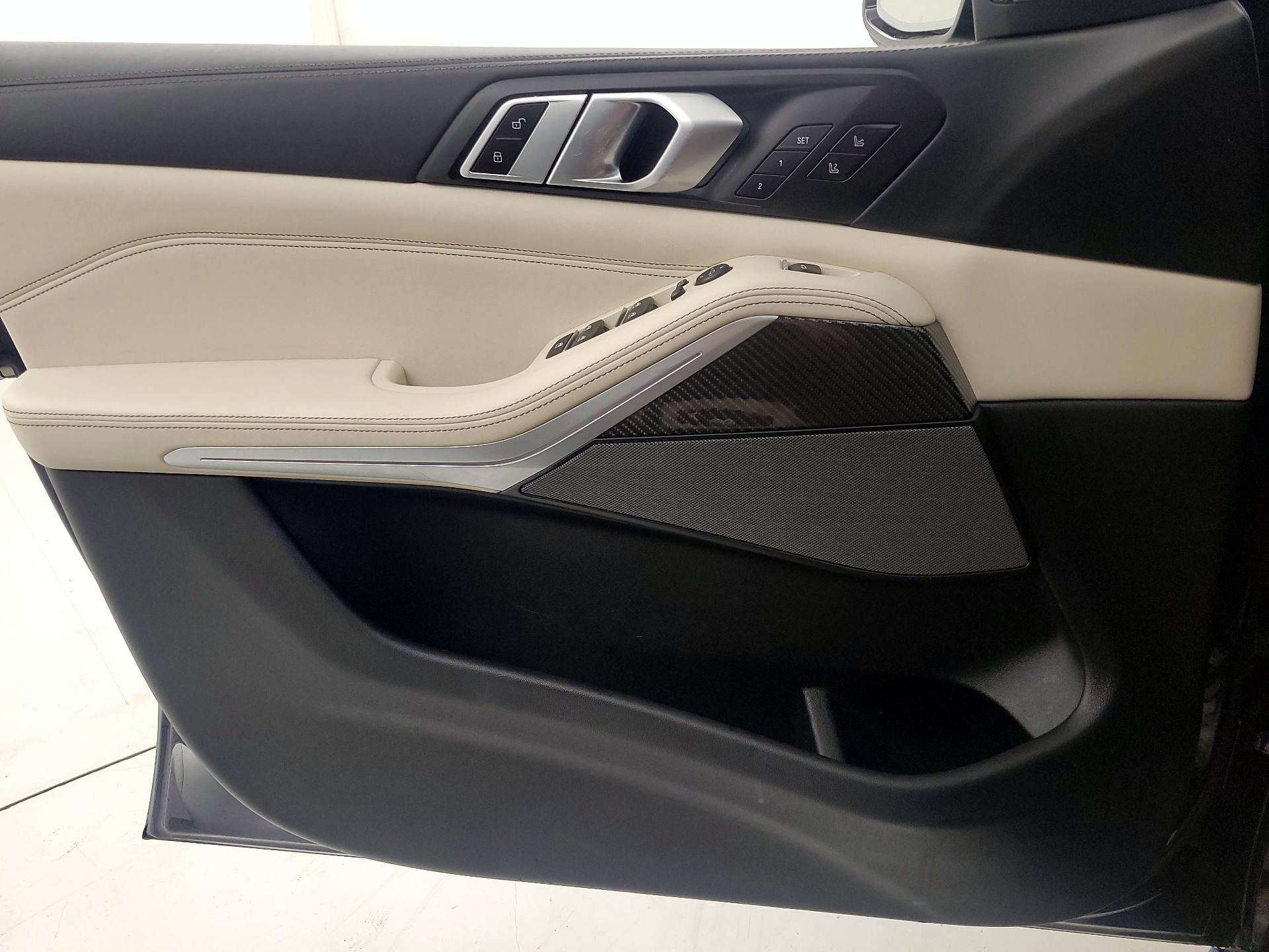 Thumbnail: 2022 BMW X5 - 12