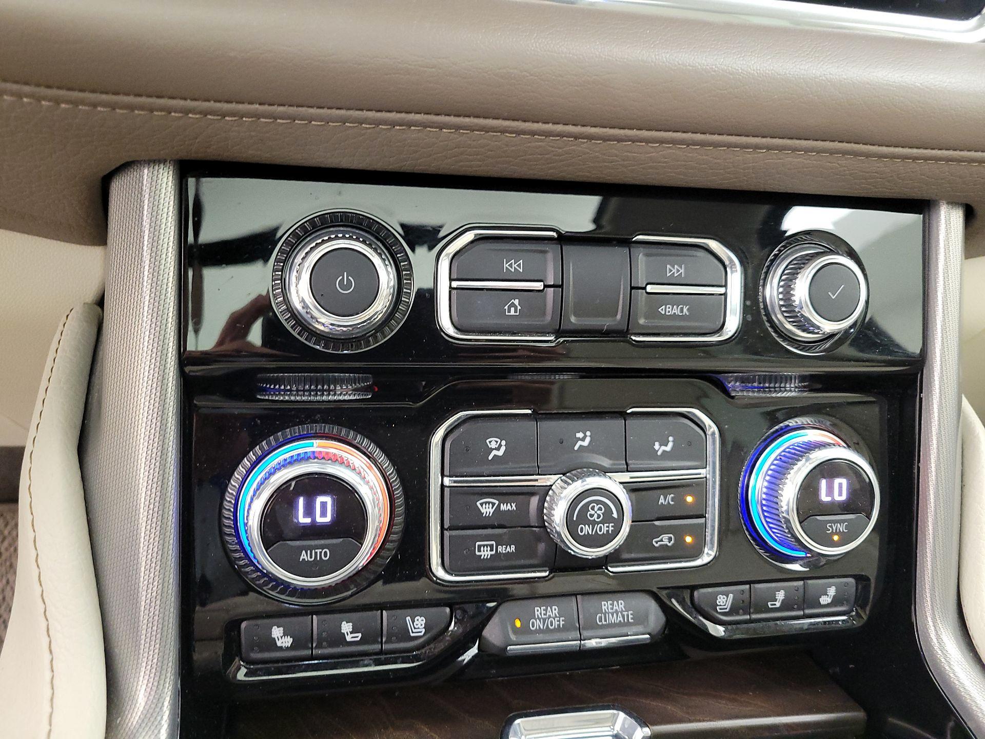 Thumbnail: 2021 GMC Yukon - 17