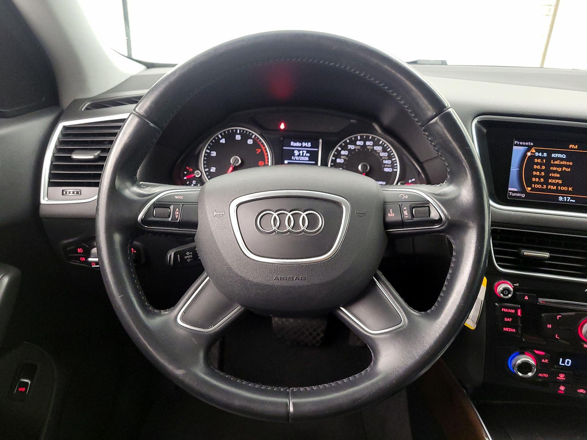 Thumbnail: 2016 Audi Q5 - 10