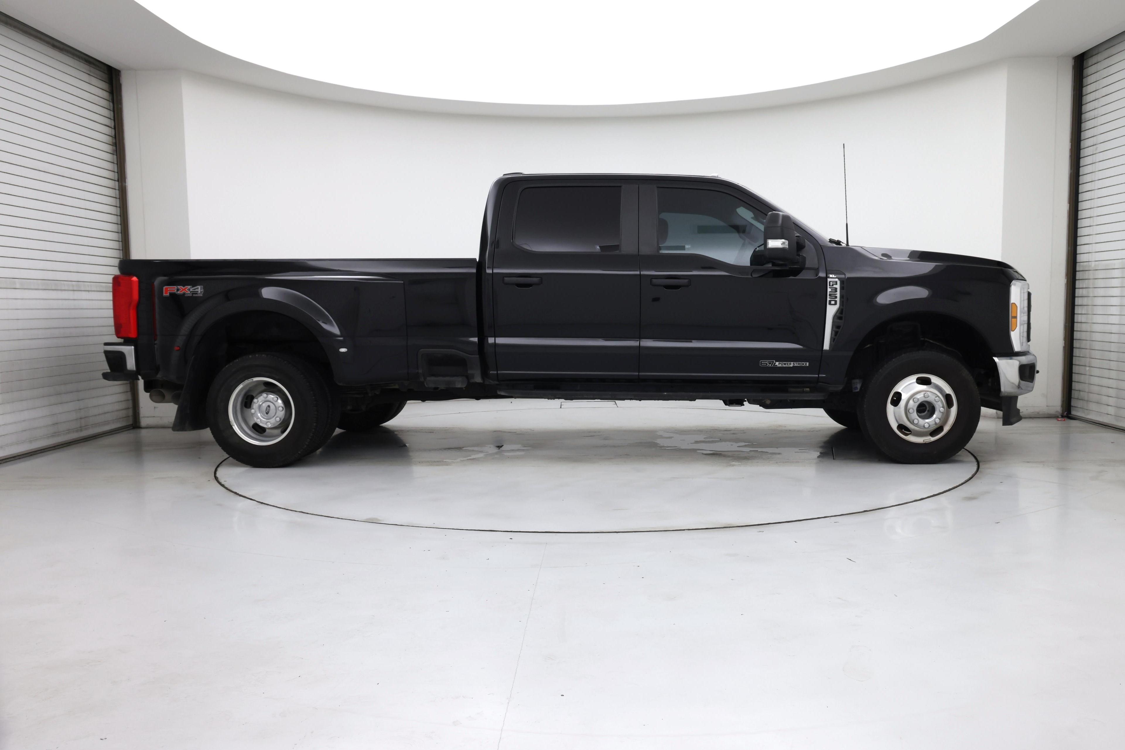 Thumbnail: 2024 Ford F-350 - 7