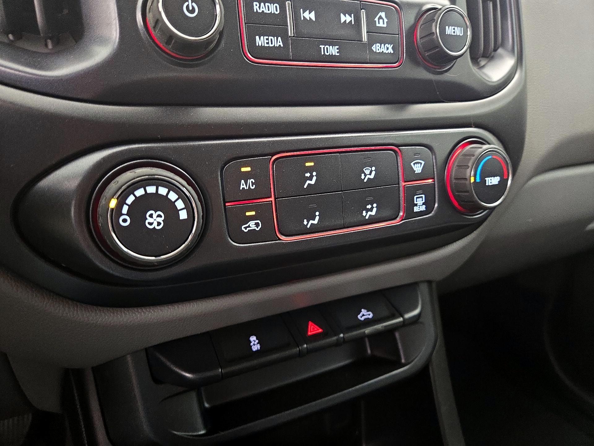 Thumbnail: 2016 GMC Canyon - 16