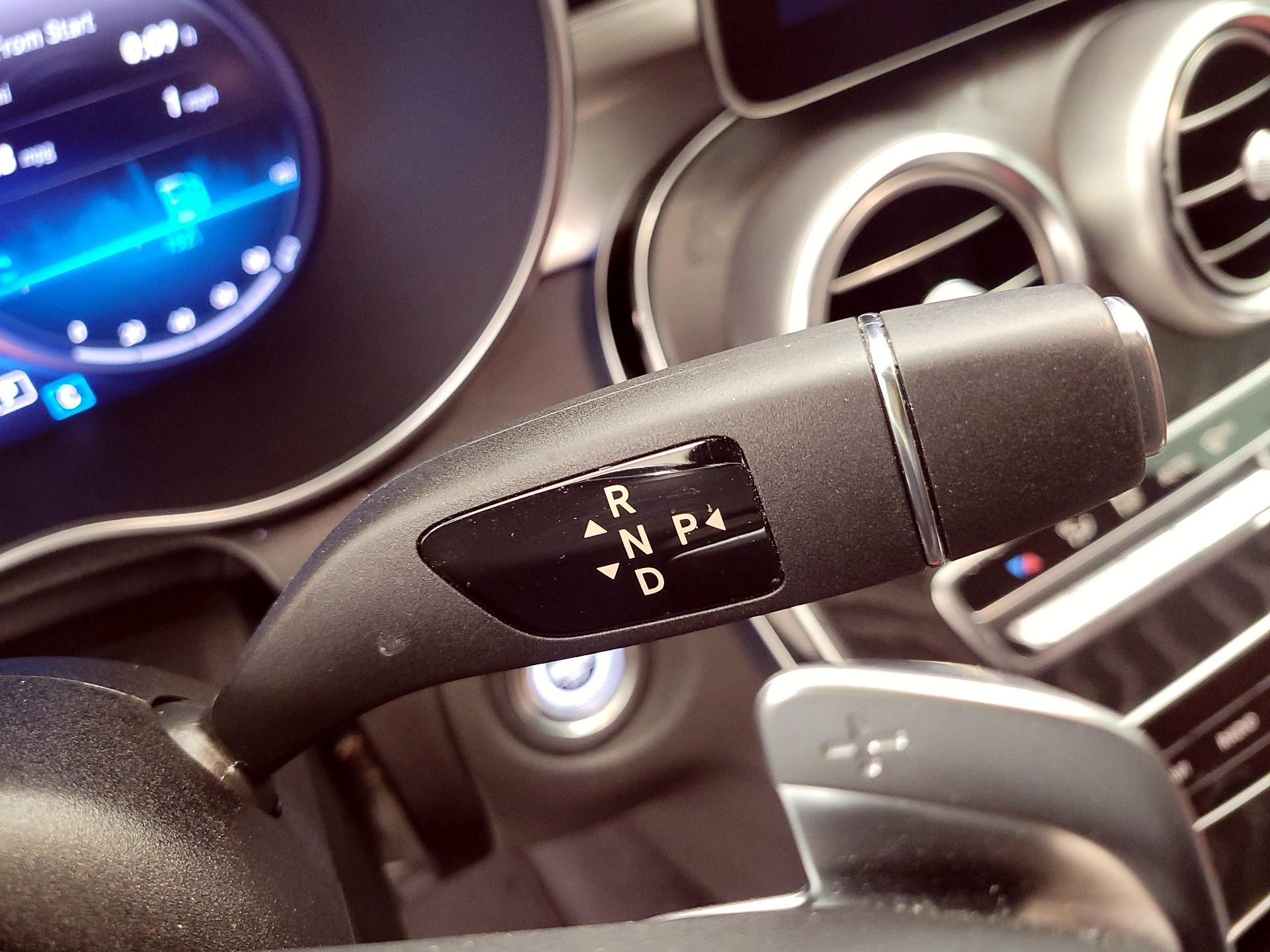 Thumbnail: 2023 Mercedes-Benz C-Class - 17