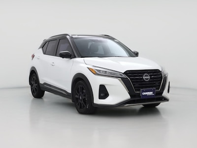 2022 Nissan Kicks SR